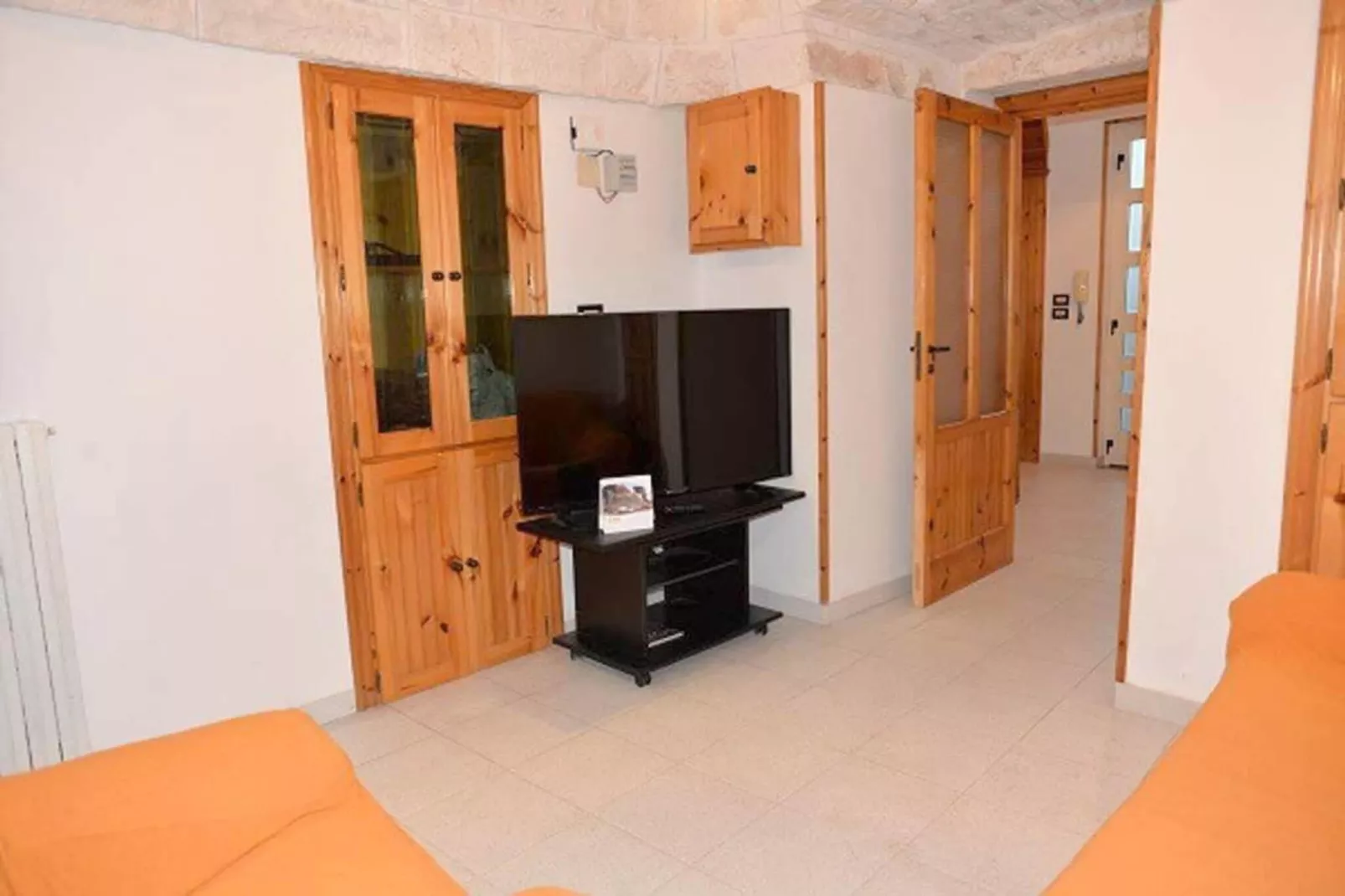 Trullo Cittadino Cisternino-Living room