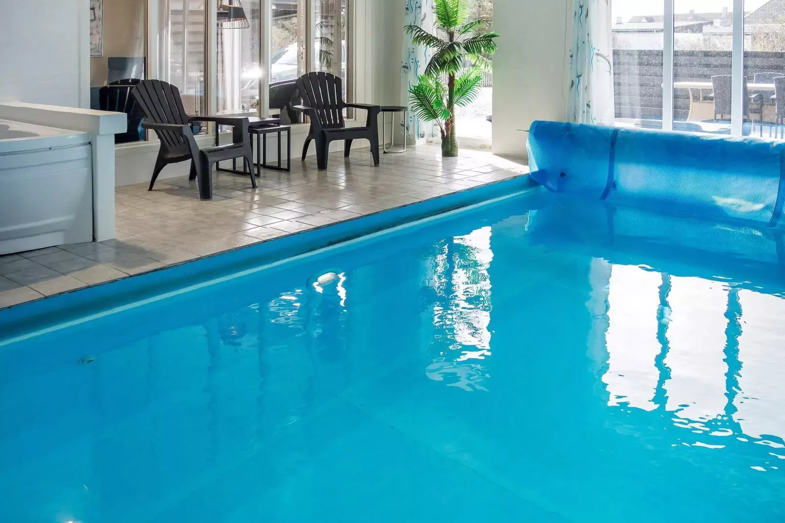 Retraite rénovée avec piscine -- By Traum Ferienwohnungen-Piscine