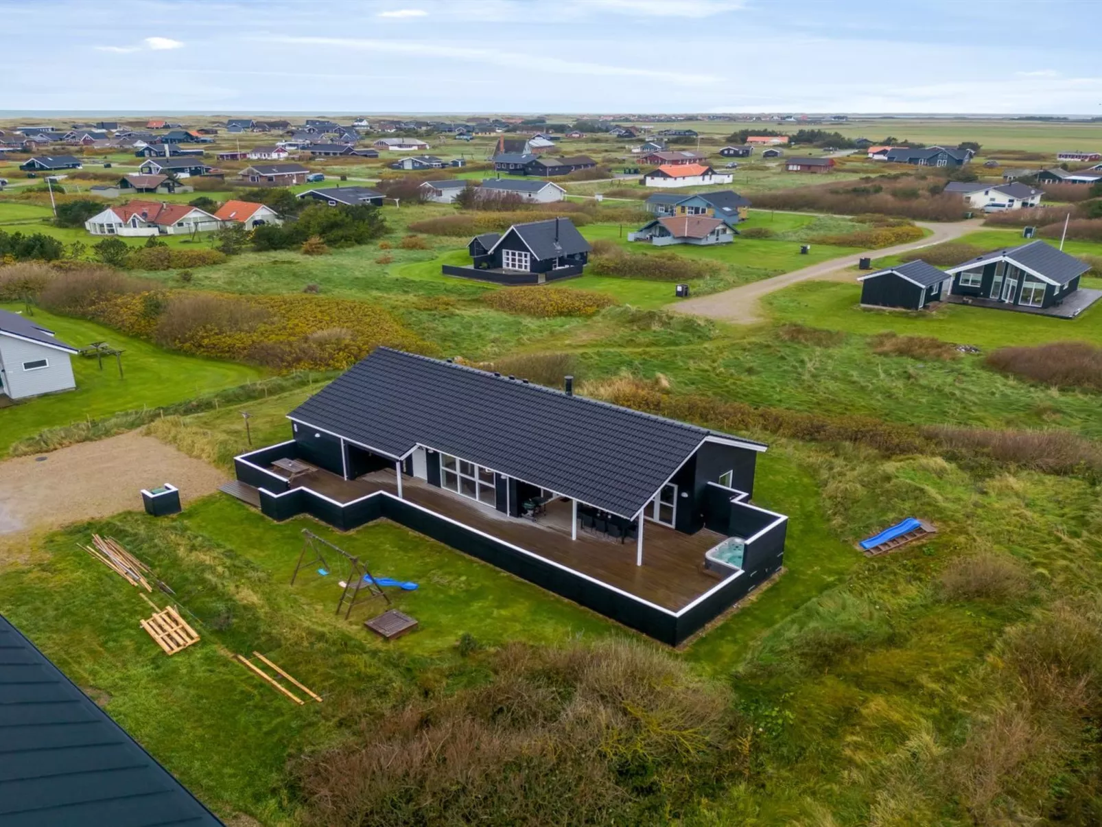 "Markku" - 400m from the sea-Outside