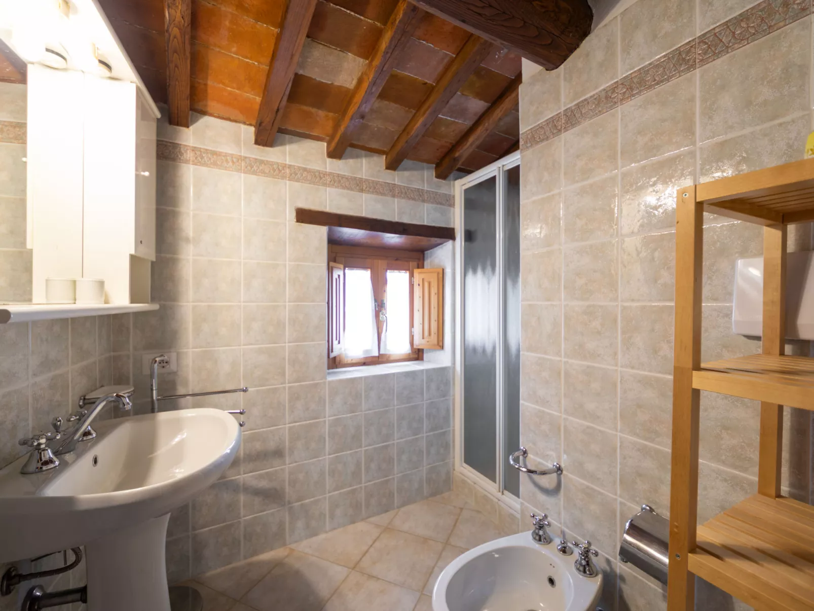 Podere Le Coste-Inside