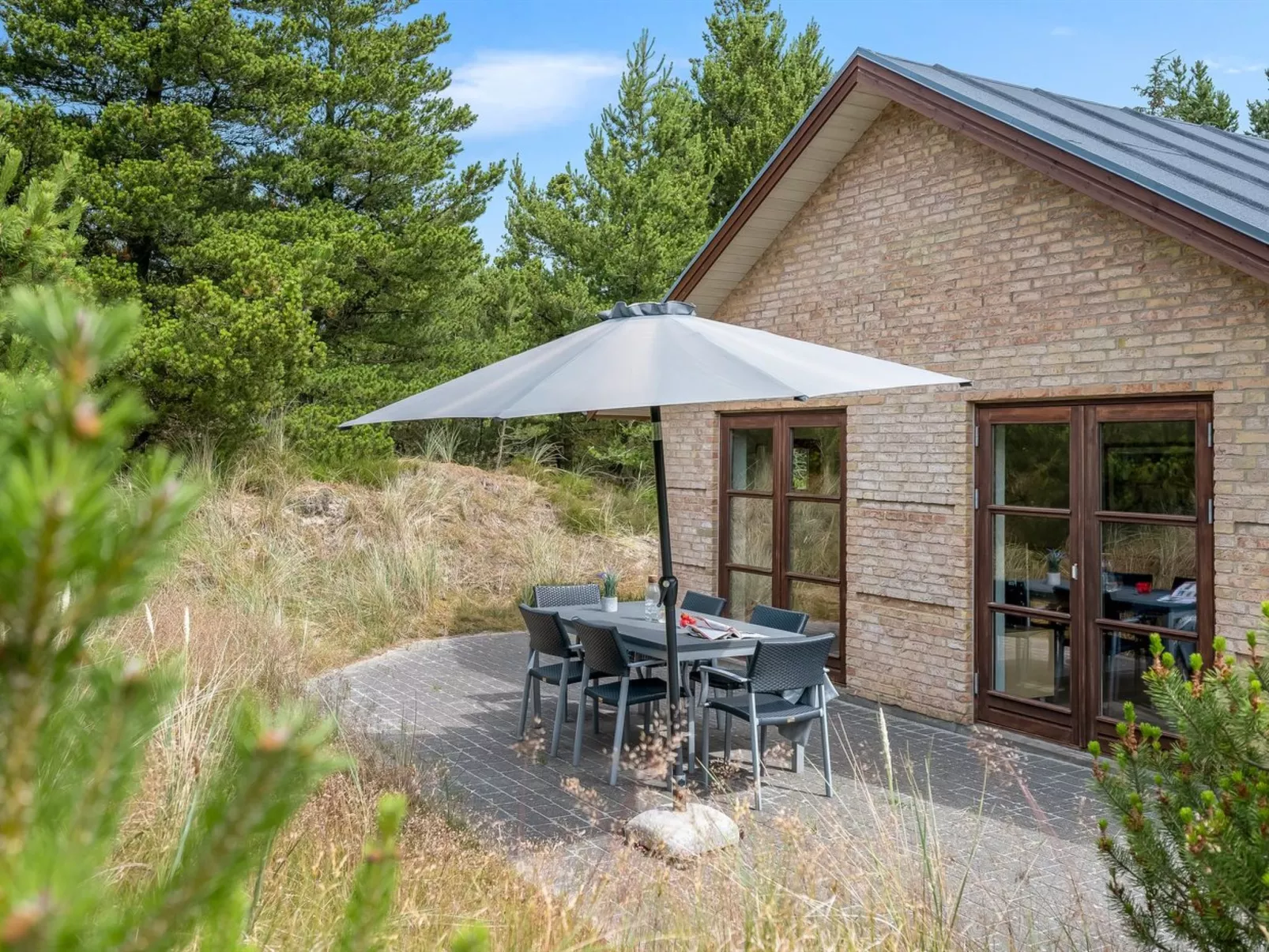 "Thormar" - 1.5km from the sea-Outside