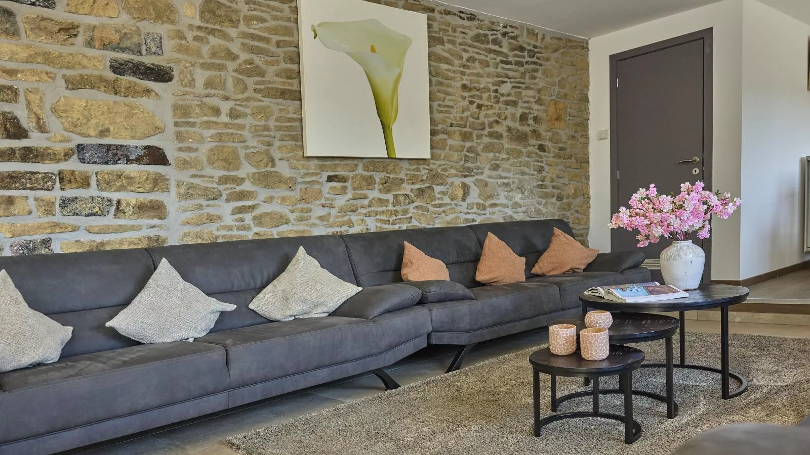 La Ferme-Salon