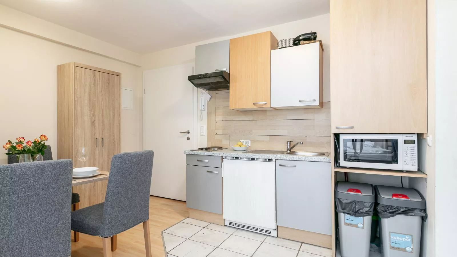 Town House 1-Kitchen