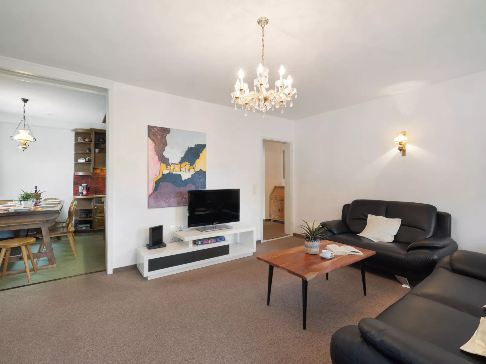 Regina Apt Golfblick-Dedans