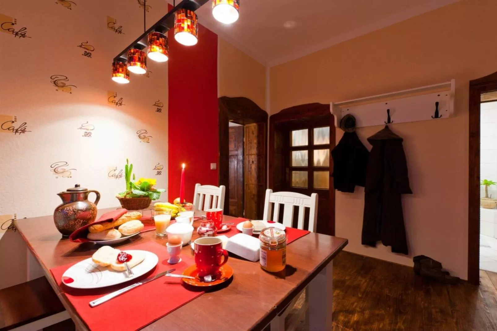 63279-Dining room
