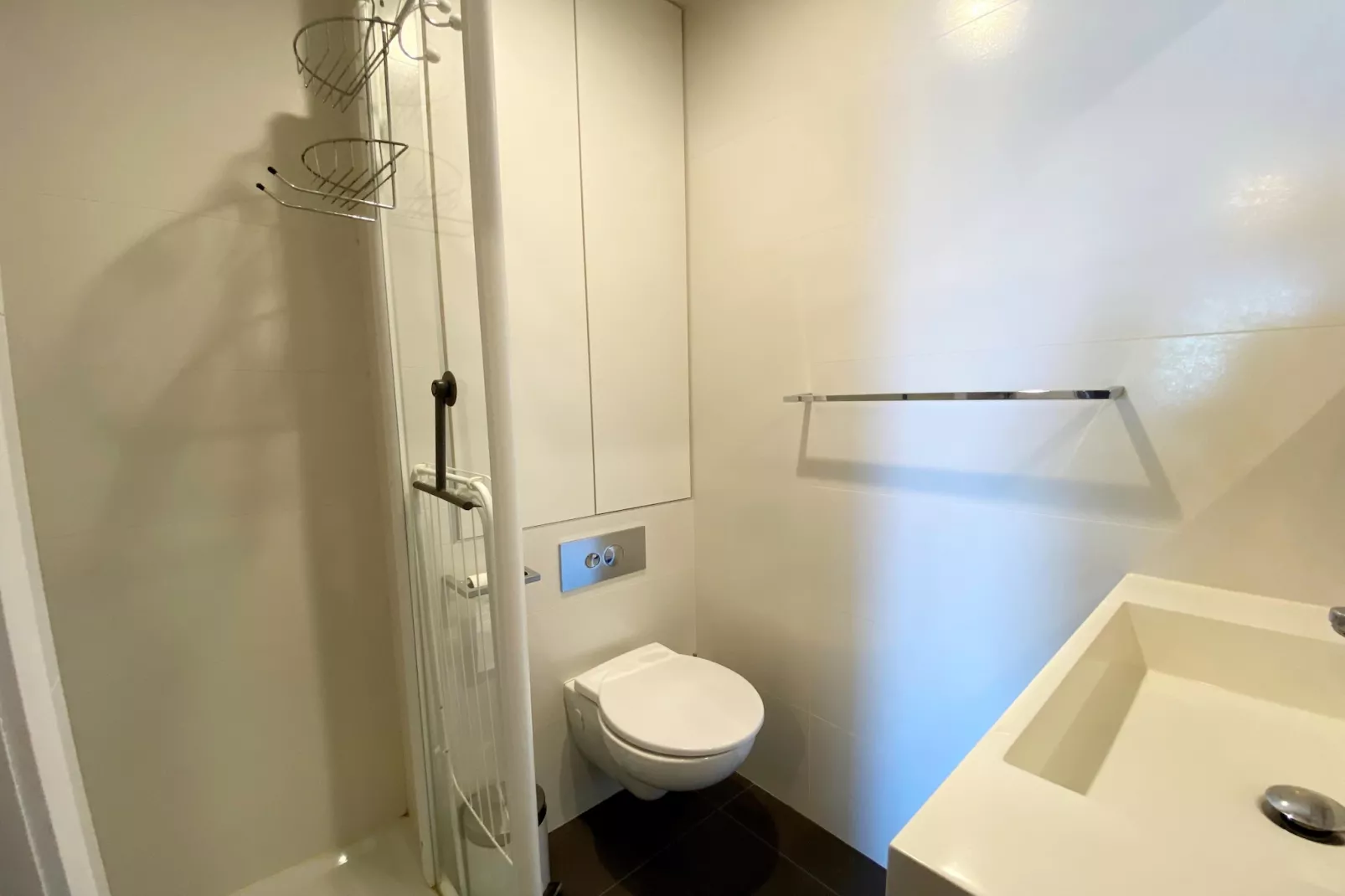 SEAGULL 602-Bathroom