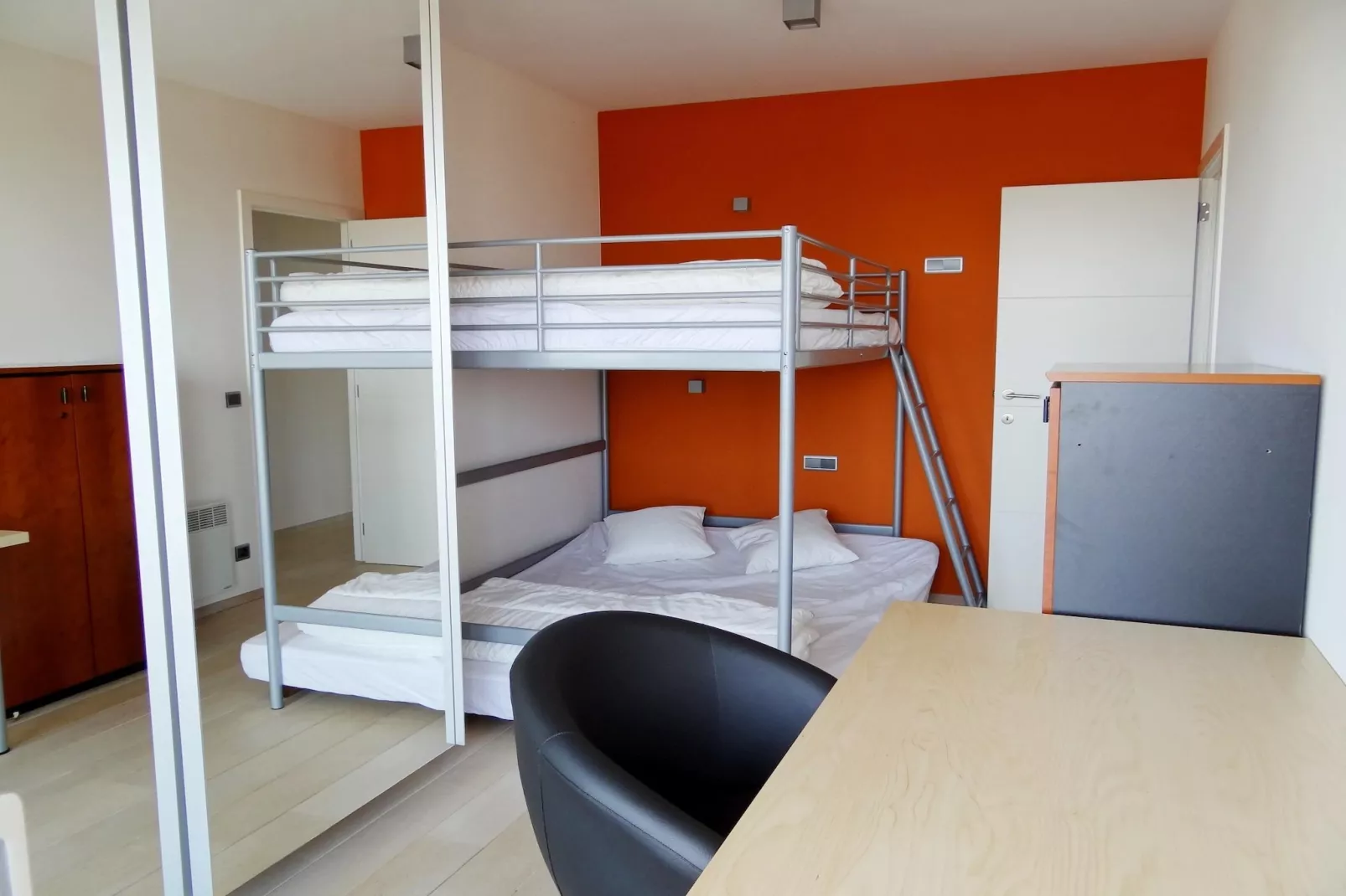 SEASIGHT BC C1401GAR-Schlafzimmer