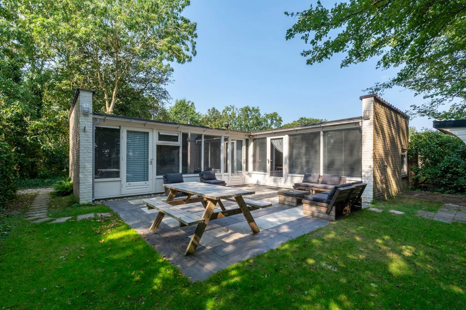 Duinland 110-Exterior in summer