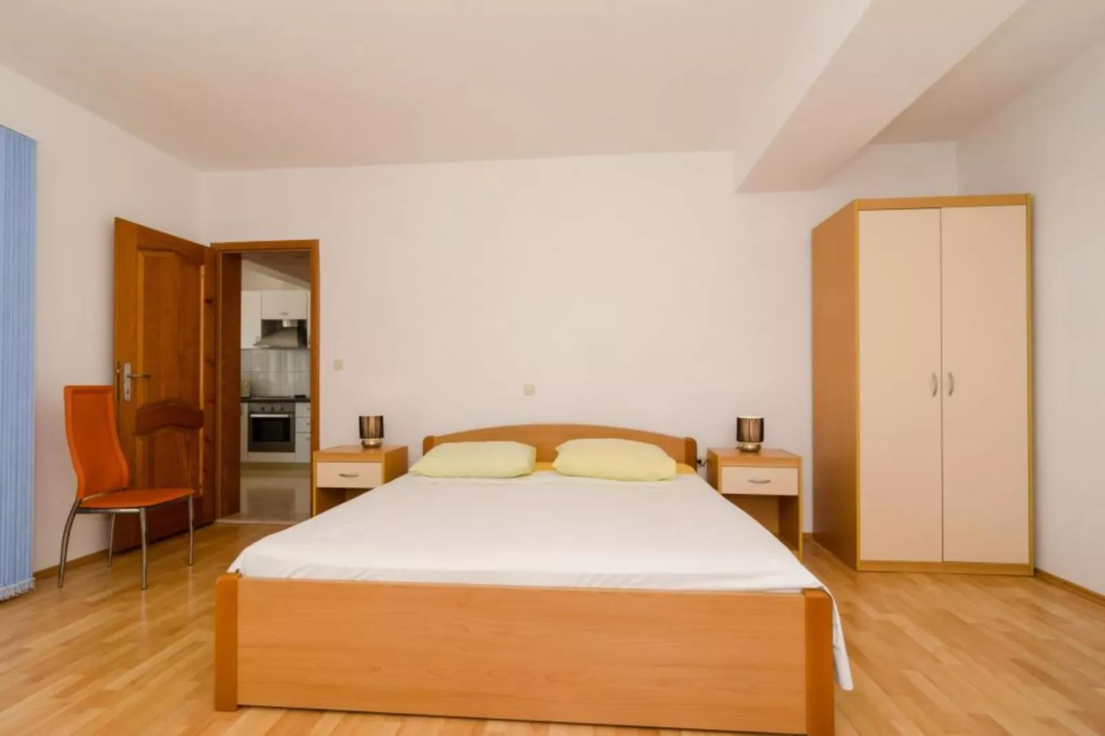 Apartments Plavac Mali- Comfort One Bedroom Apartment with Terrace and Sea View-Schlafzimmer