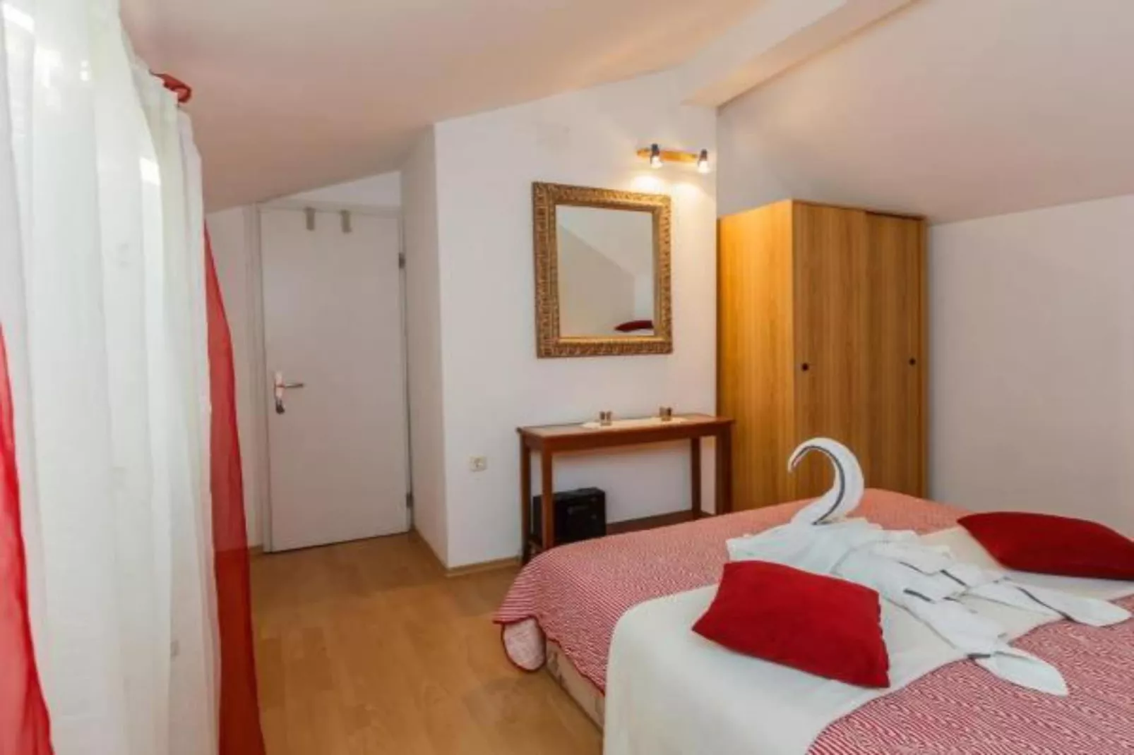 Apartments Roda - One Bedroom Apartment with Terrace (Mira) - (ST)-Bedroom