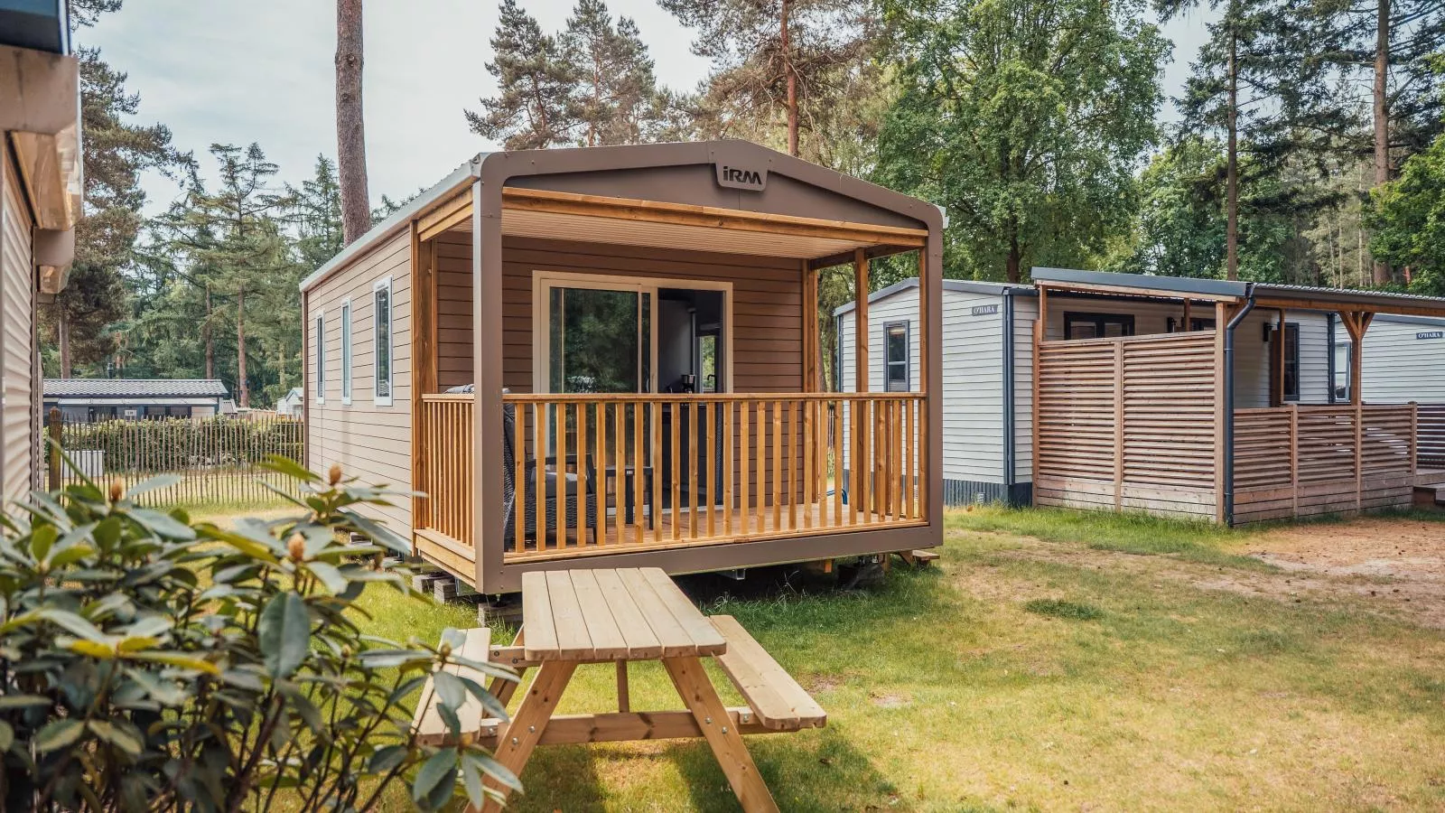 Loggia Wood-Außenbereich Sommer