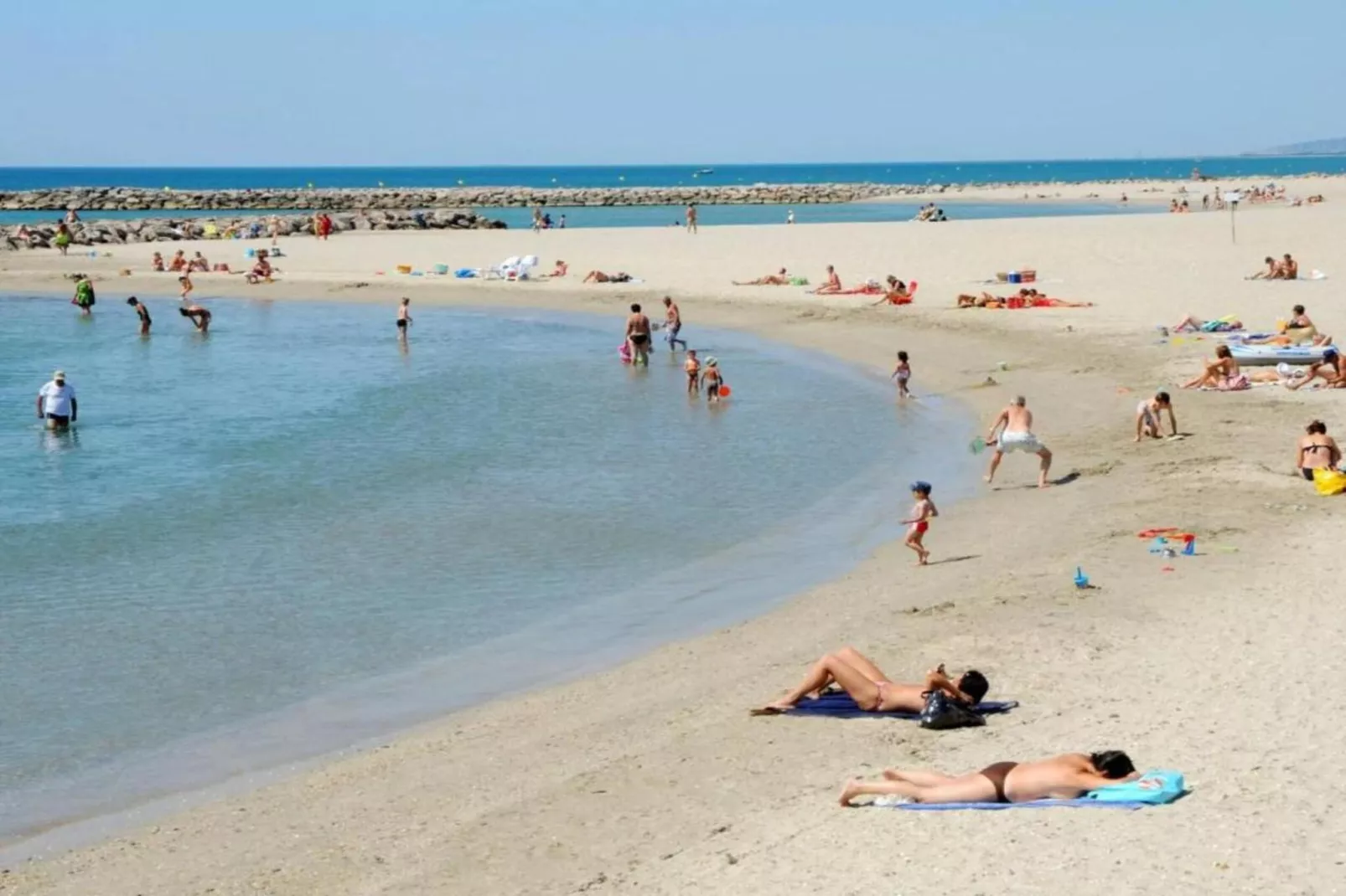 CAP CAMARGUE B N°28 - 2P4-Areas within 20km in summer