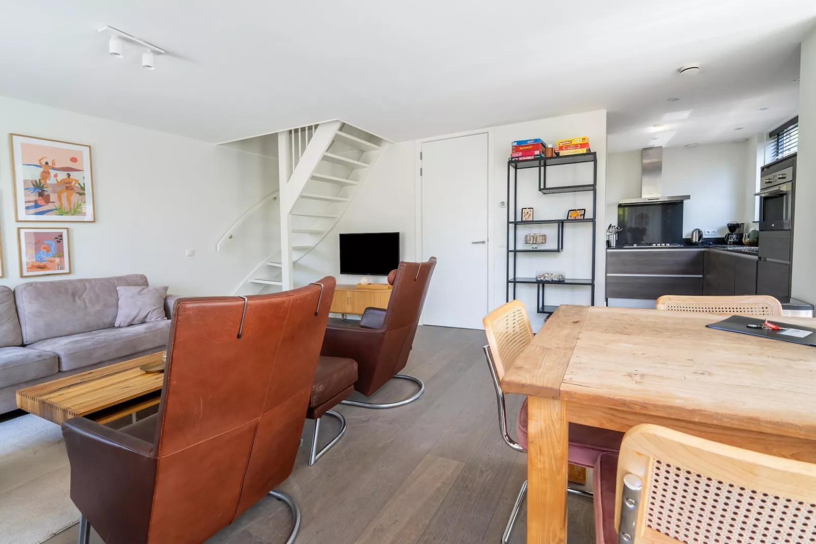Onder de molen-Living room