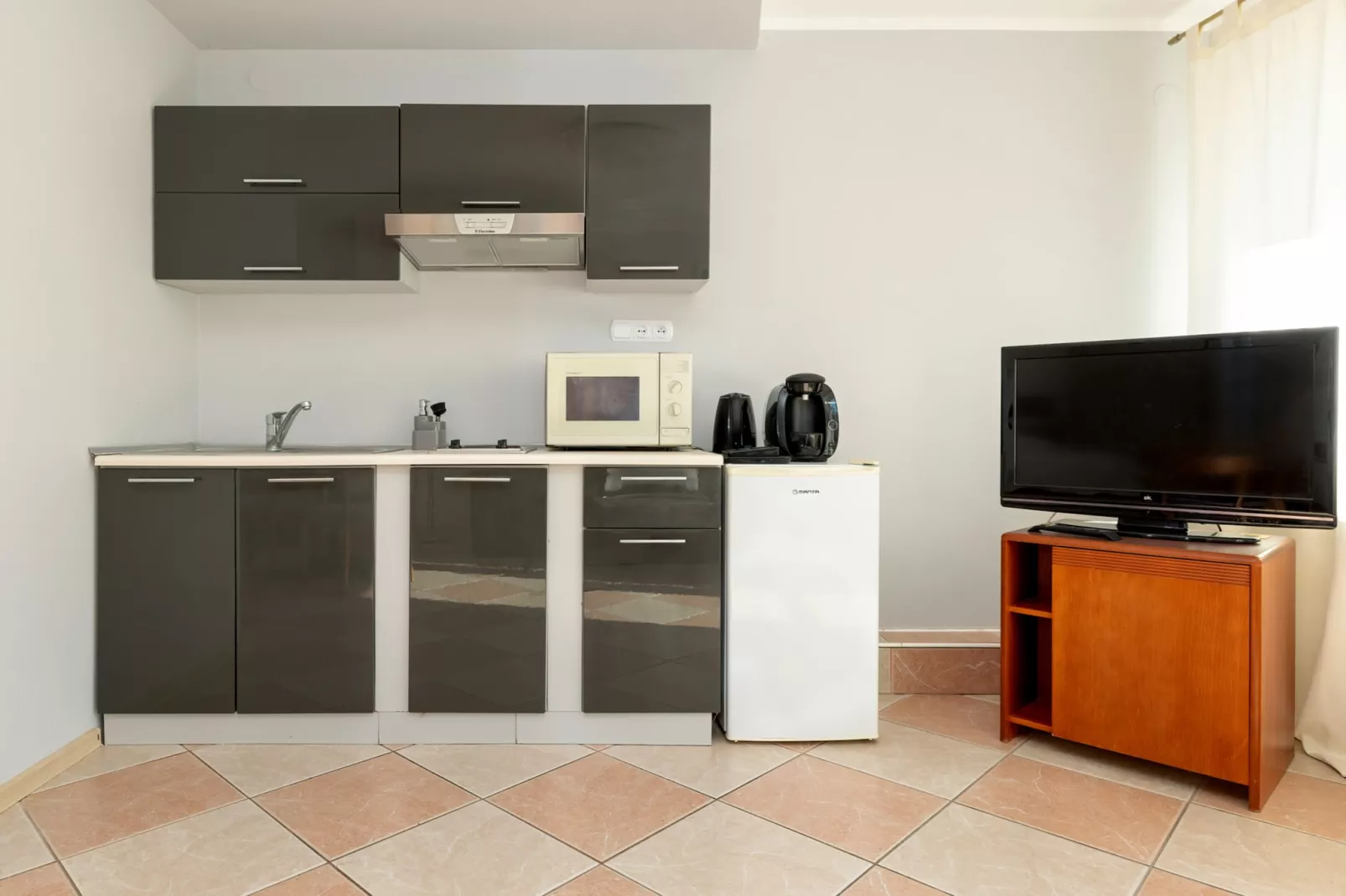 Studio wakacyjne nr 8 dla 2 osób ze śniadaniami Rewal - Küche