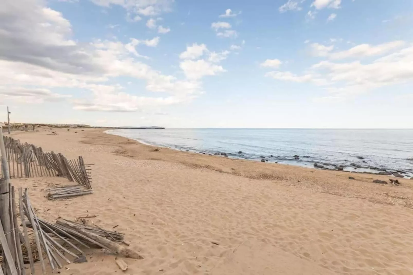 Baie des Anges N°411 - 2P6-Zones d'été à 20 km