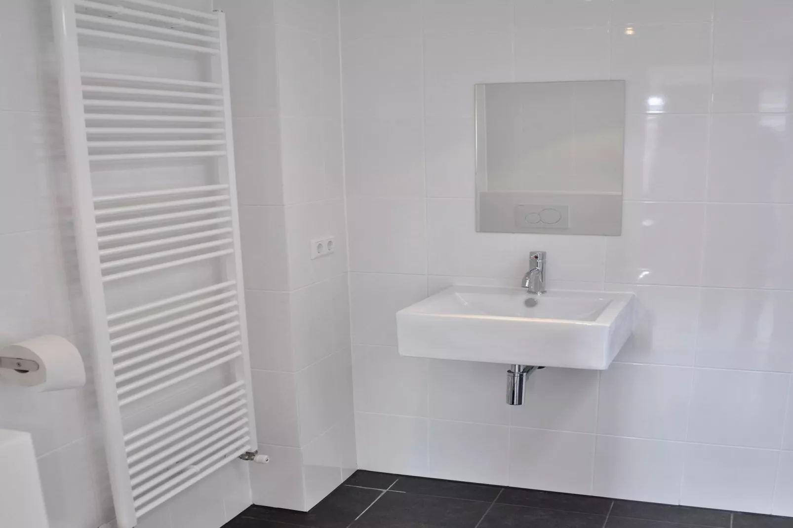 Garnekuul 72-Badezimmer