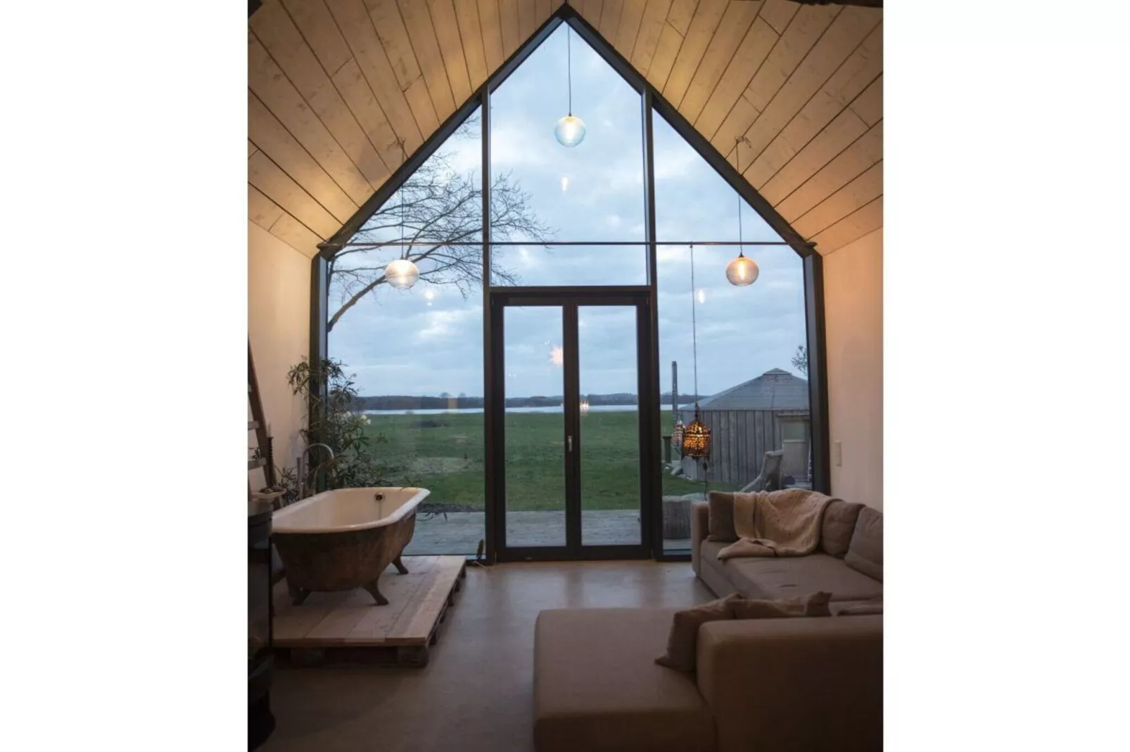 265405-Living room