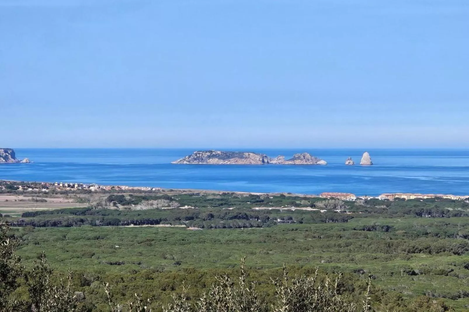 Medas 12-Areas within 5km in summer