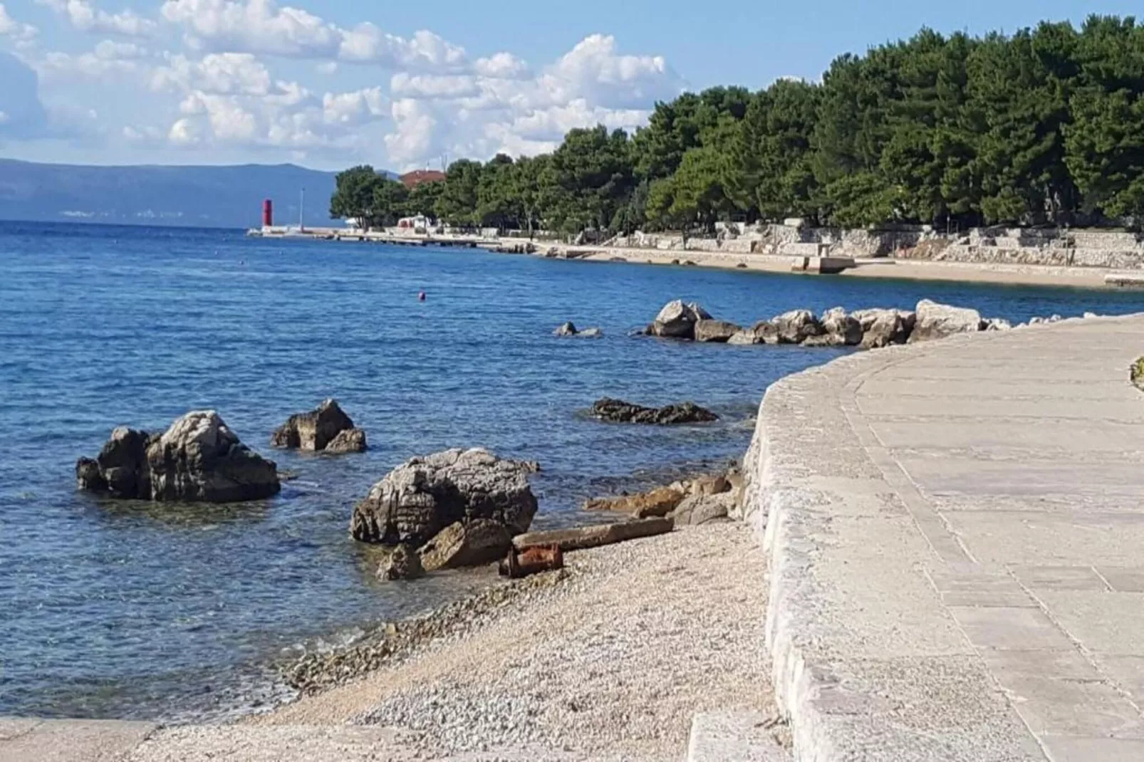 Enchanting Summer Apartment-Areas within 1km in summer