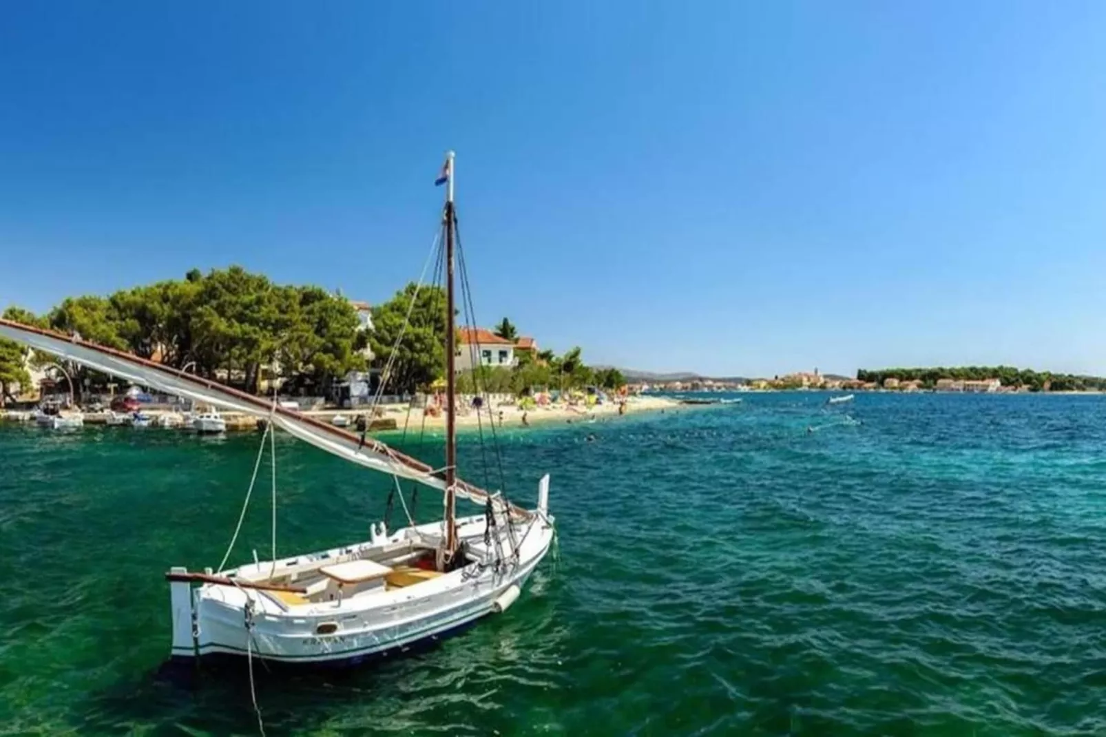 Apartments Gaj Brodarica - A9-Areas within 1km in summer
