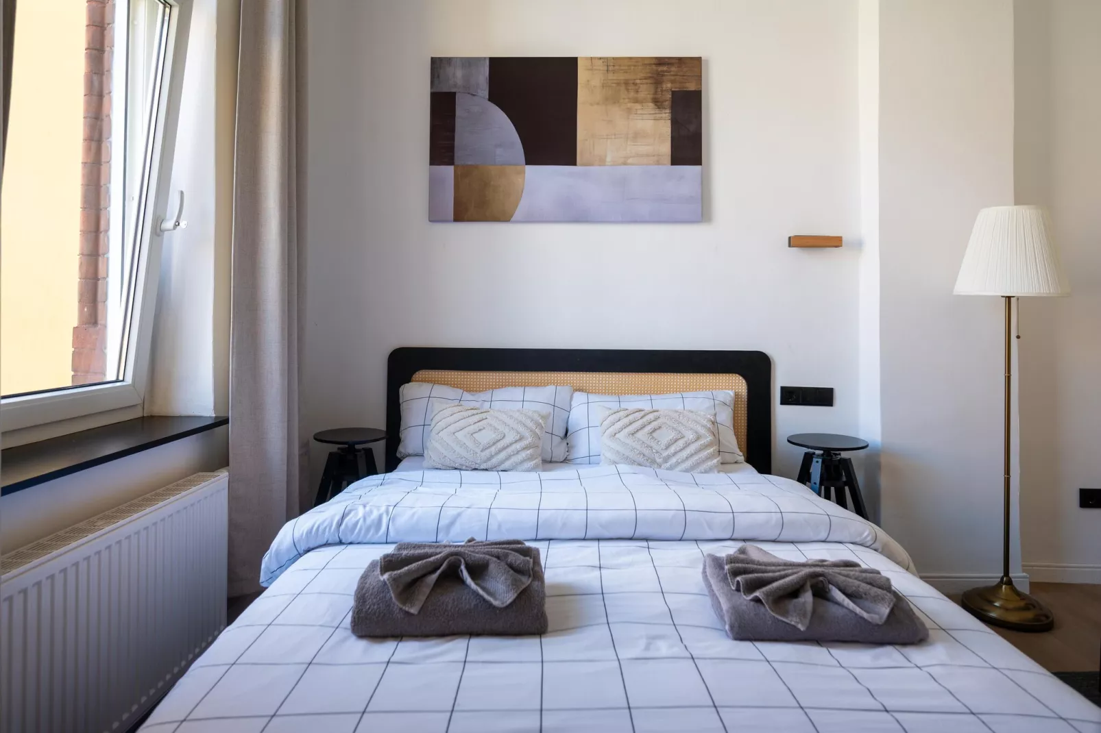 Modern Stay Standard Studio-Bedroom
