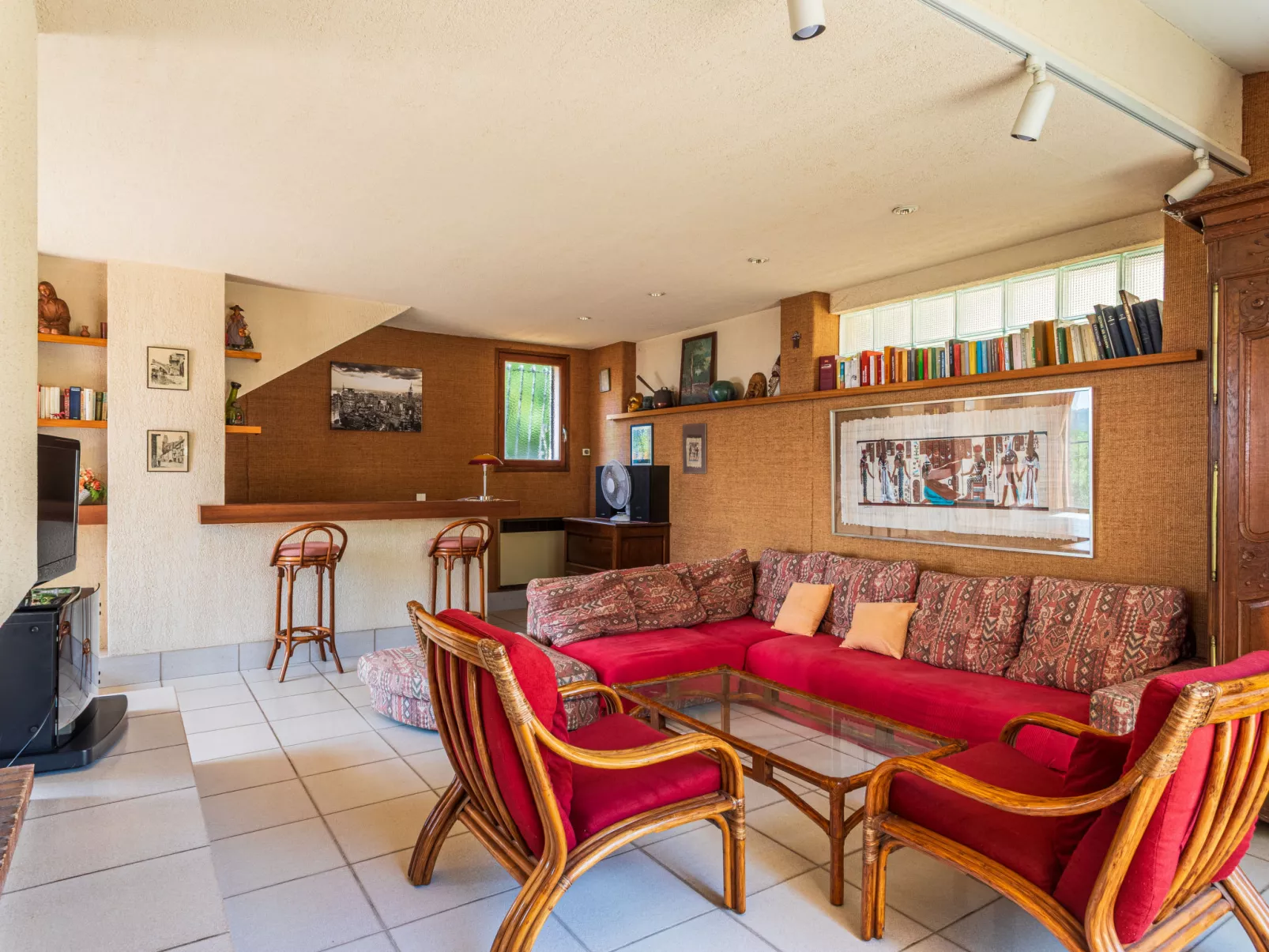 Maison Heliosa-Inside
