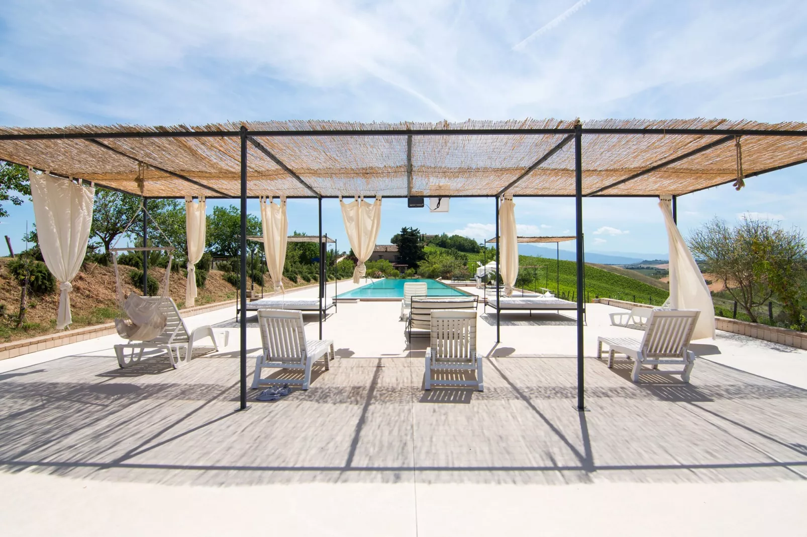 Rosa Due-Swimming pool