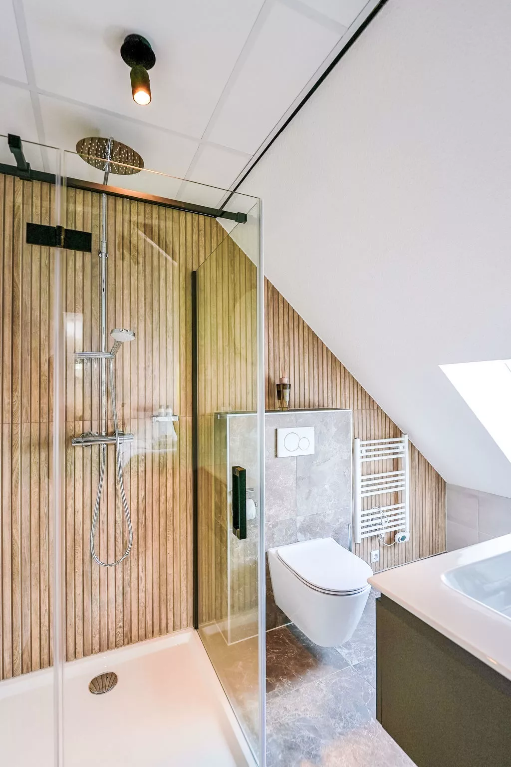 Zen Kitchen & Boutique Hotel-Dedans