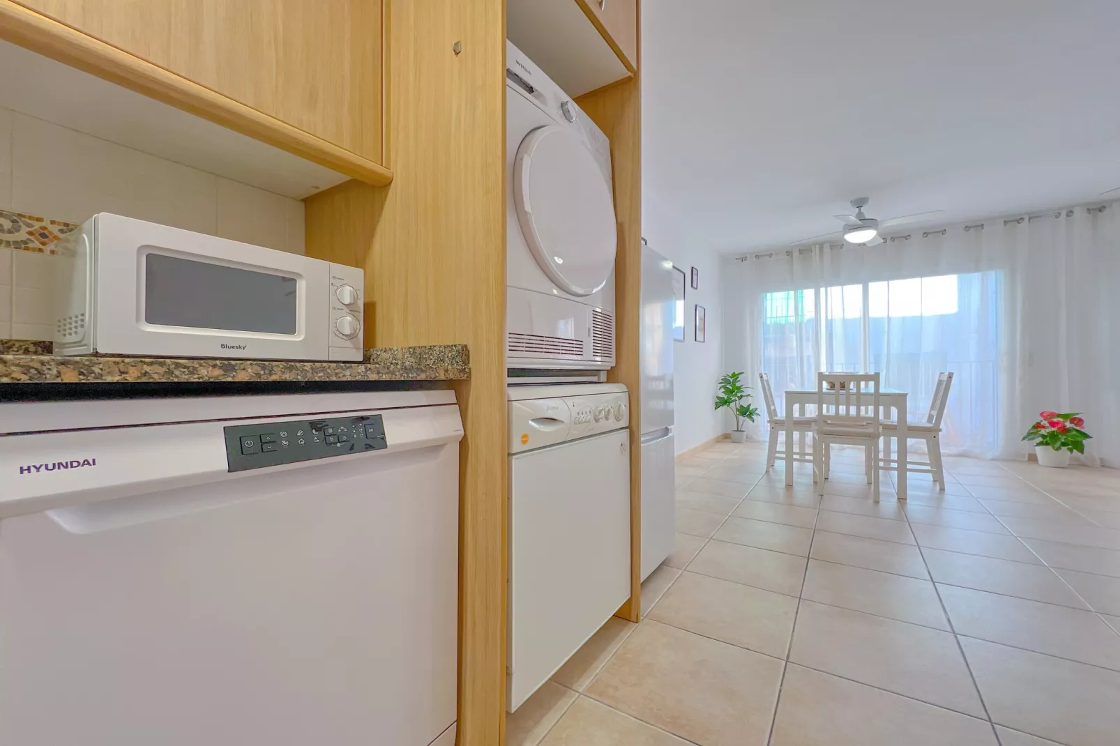 Vivalidays Angels - Blanes - Costa Brava-Kitchen