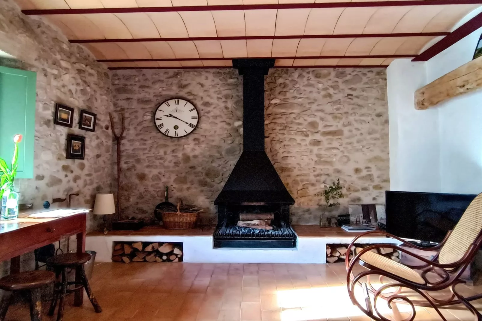 Vivalidays Casa Rural Anna   Mieres  Gerona-Salon