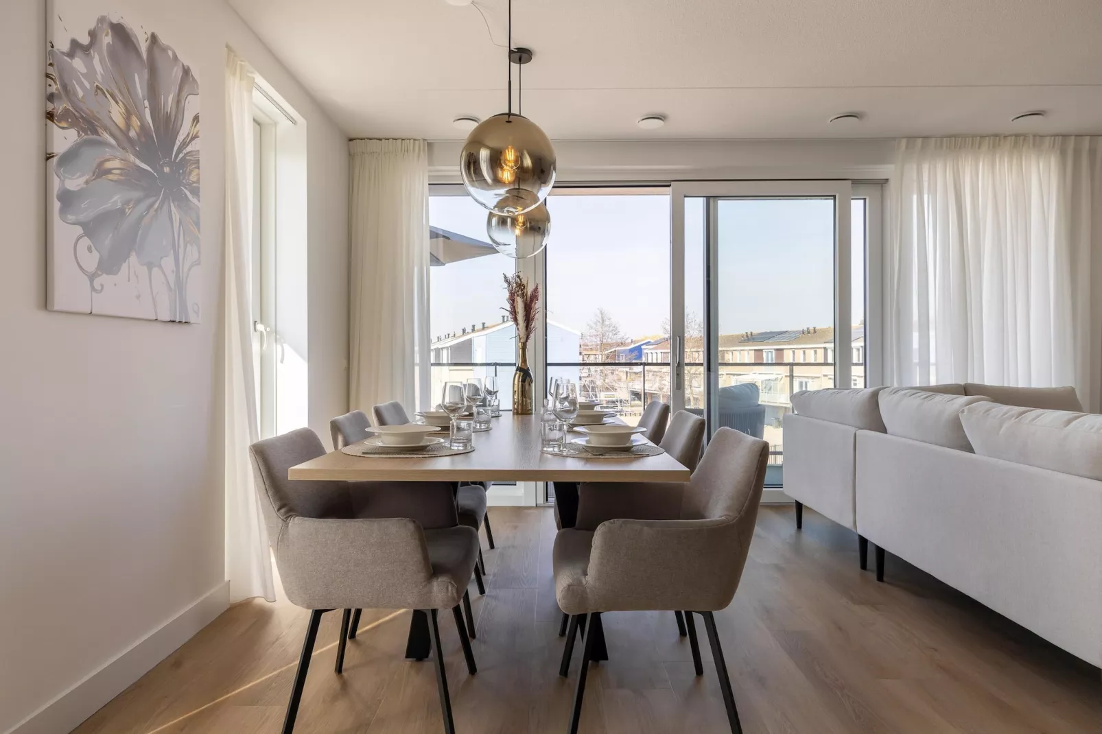 Havenzicht 10B Kortgene-Salle à manger