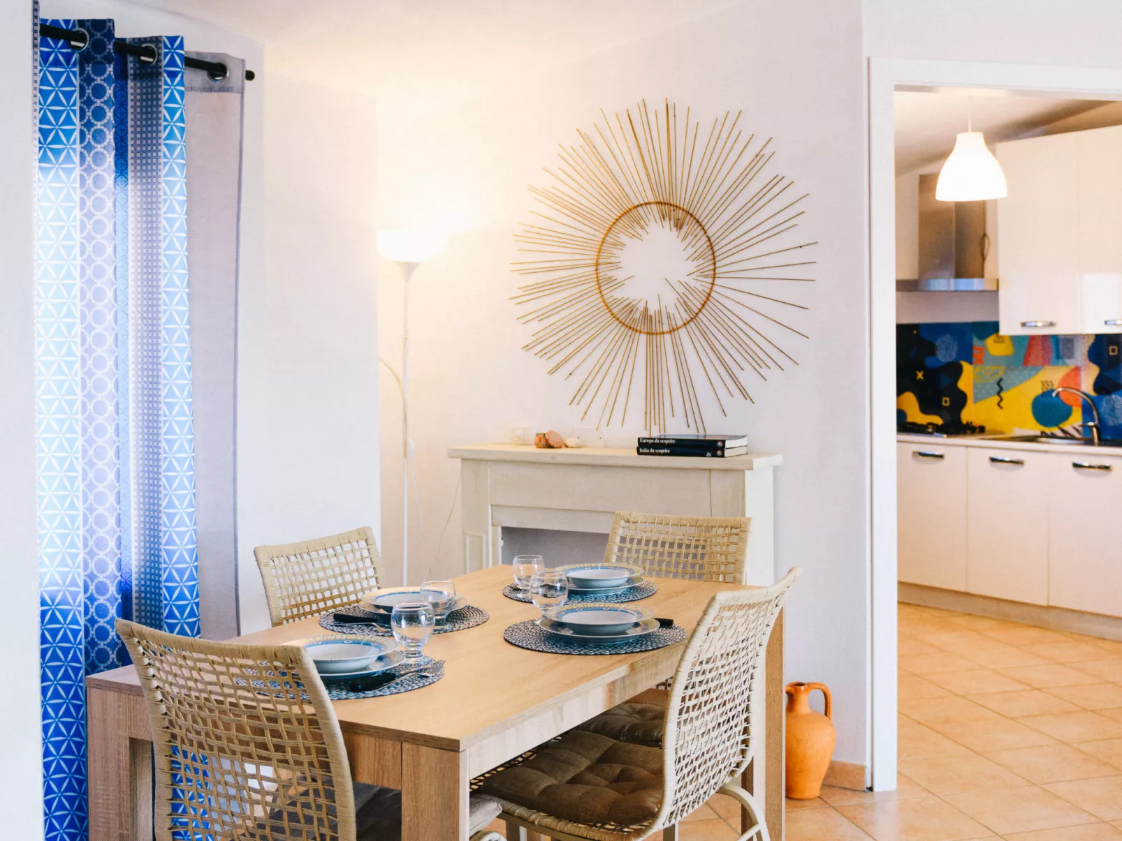 Crystal Sea Apartment-Drinnen