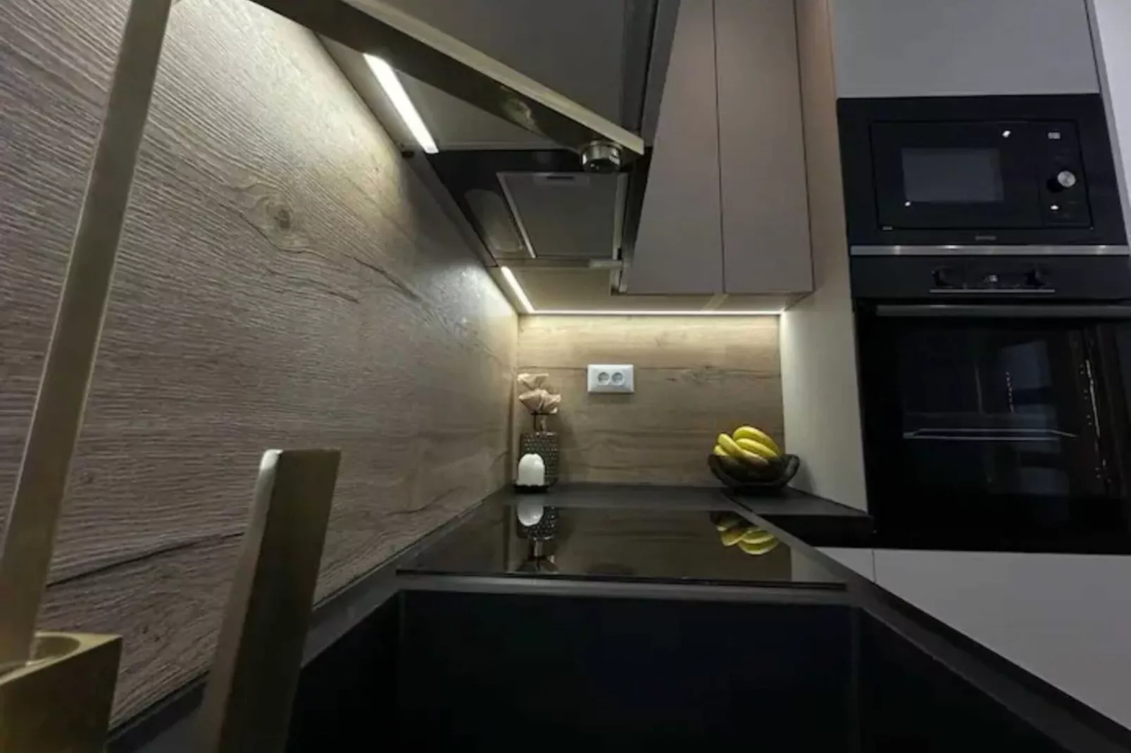 Apartment Ivan with Pool - Two Bedroom Apartment with Terrace and Swimming pool-Kitchen