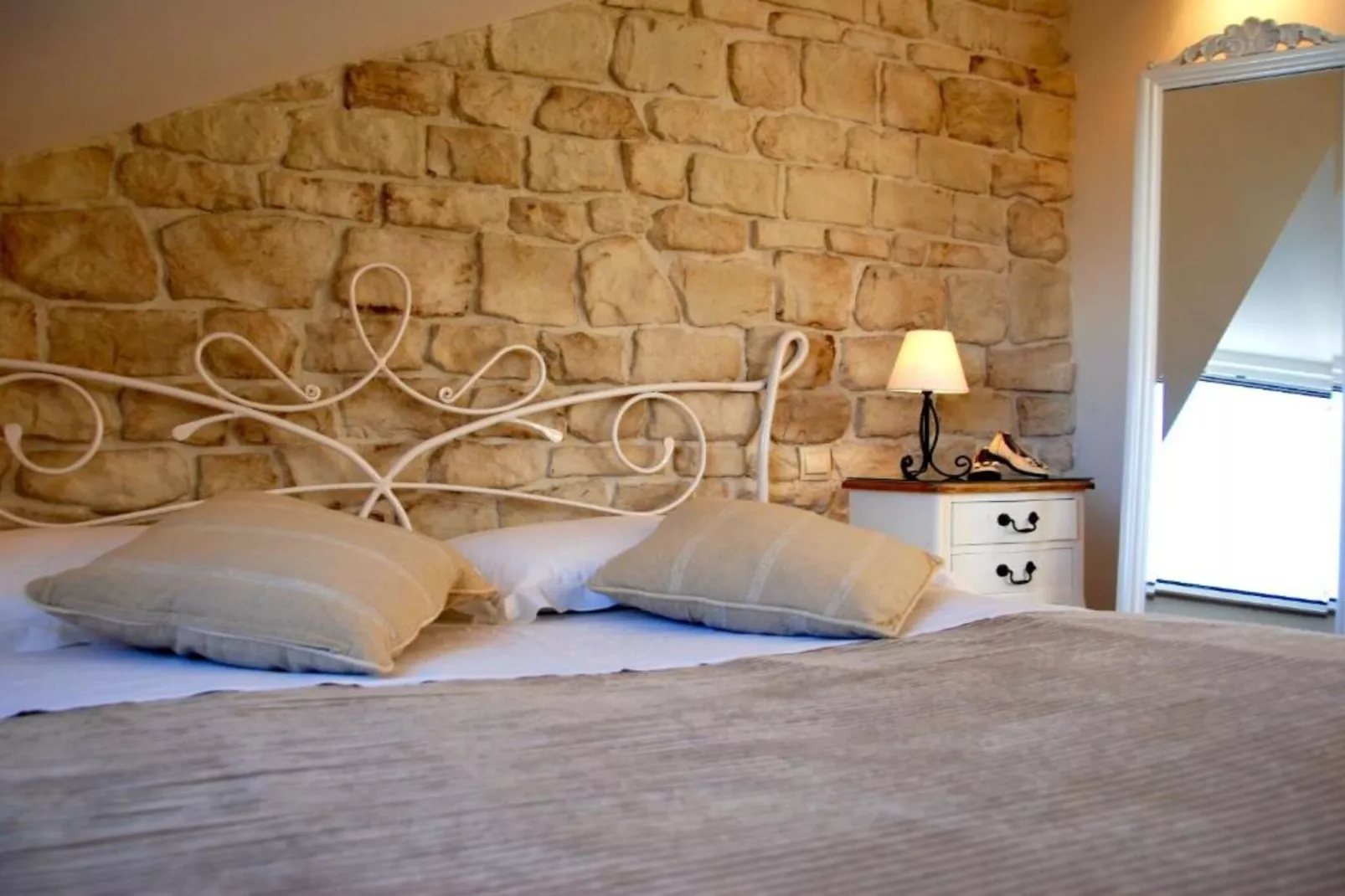 Villa Mediterranea - Studio with Sea View (C)-Bedroom