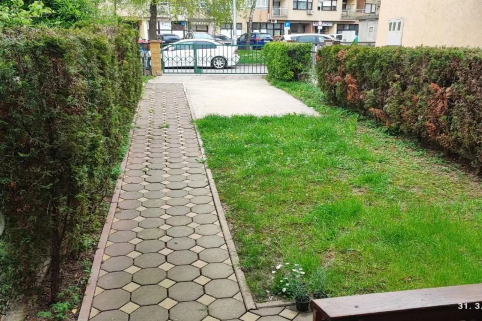 Apartment Dream Catcher - One Bedroom Apartment with Garden-Im Freien
