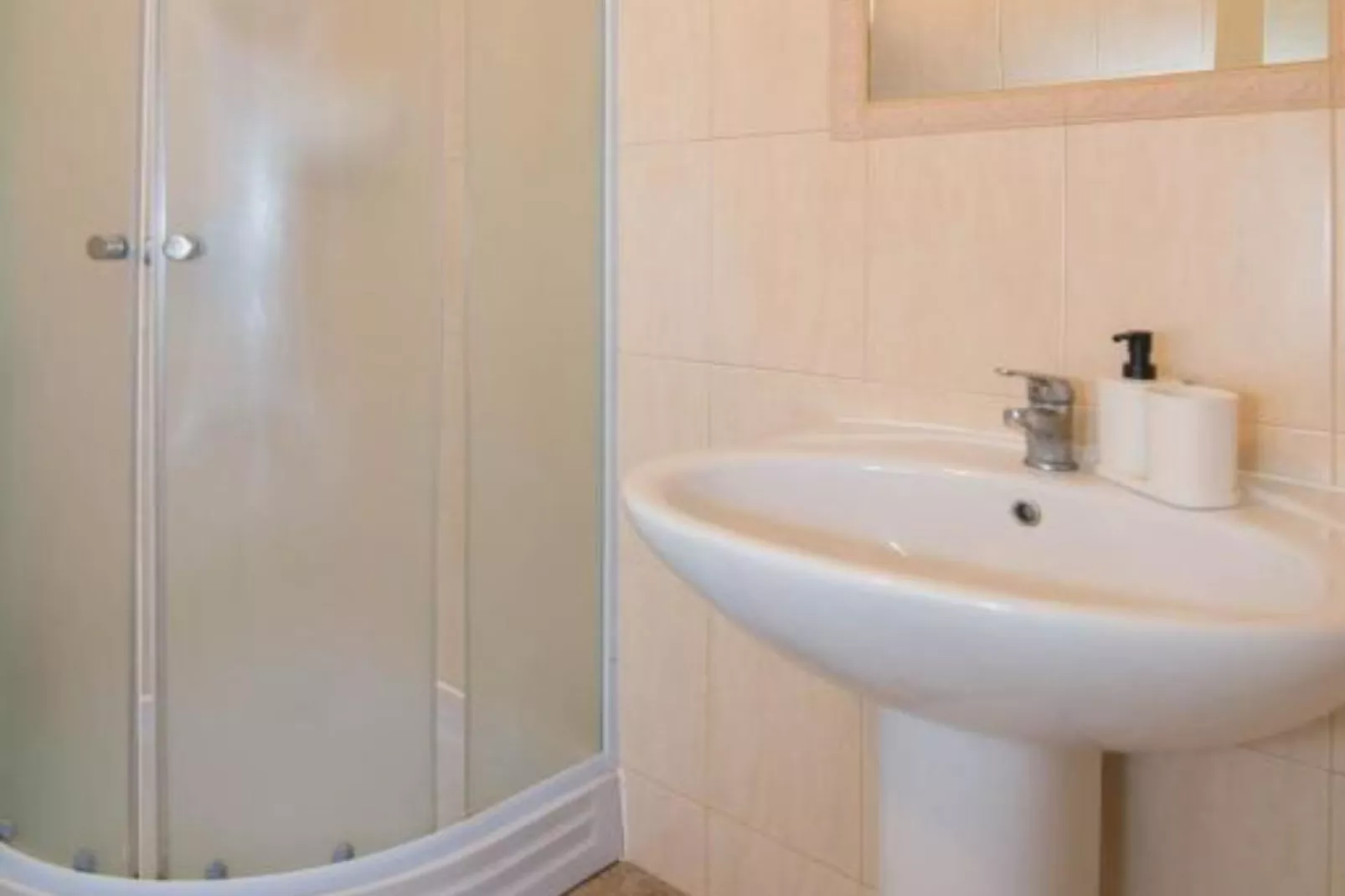 Apartments Bonic - Two Bedroom Apartment (APP 1)-Salle de bain