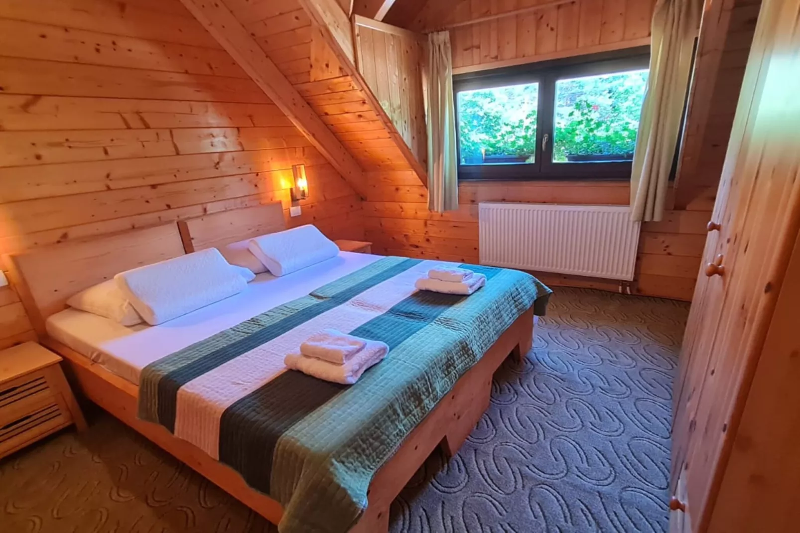 Apartments Plitvice forest - Two Bedroom Apartment with Terrace-Chambre