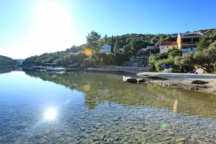 Apartments Villa Cebalo Korčula - Comfort One Bedroom Apartment with Terrace and Sea View  MARA-Ambiance