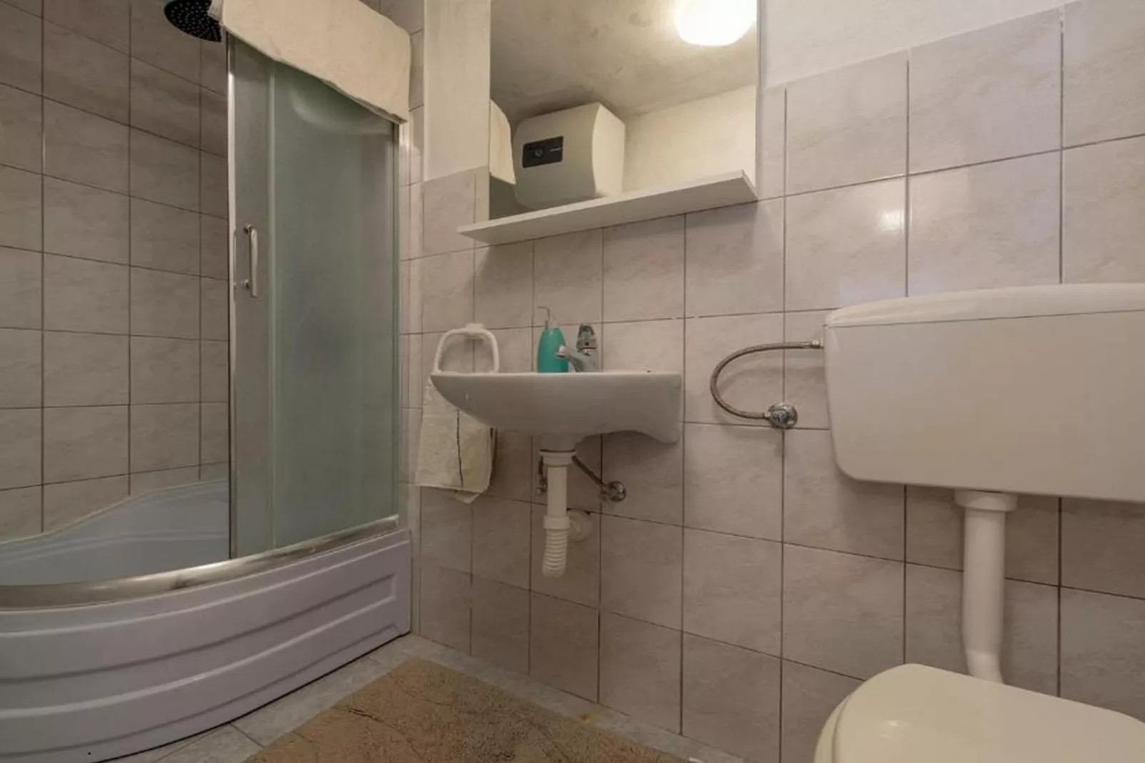 Three Bedroom Holiday Home-Salle de bain