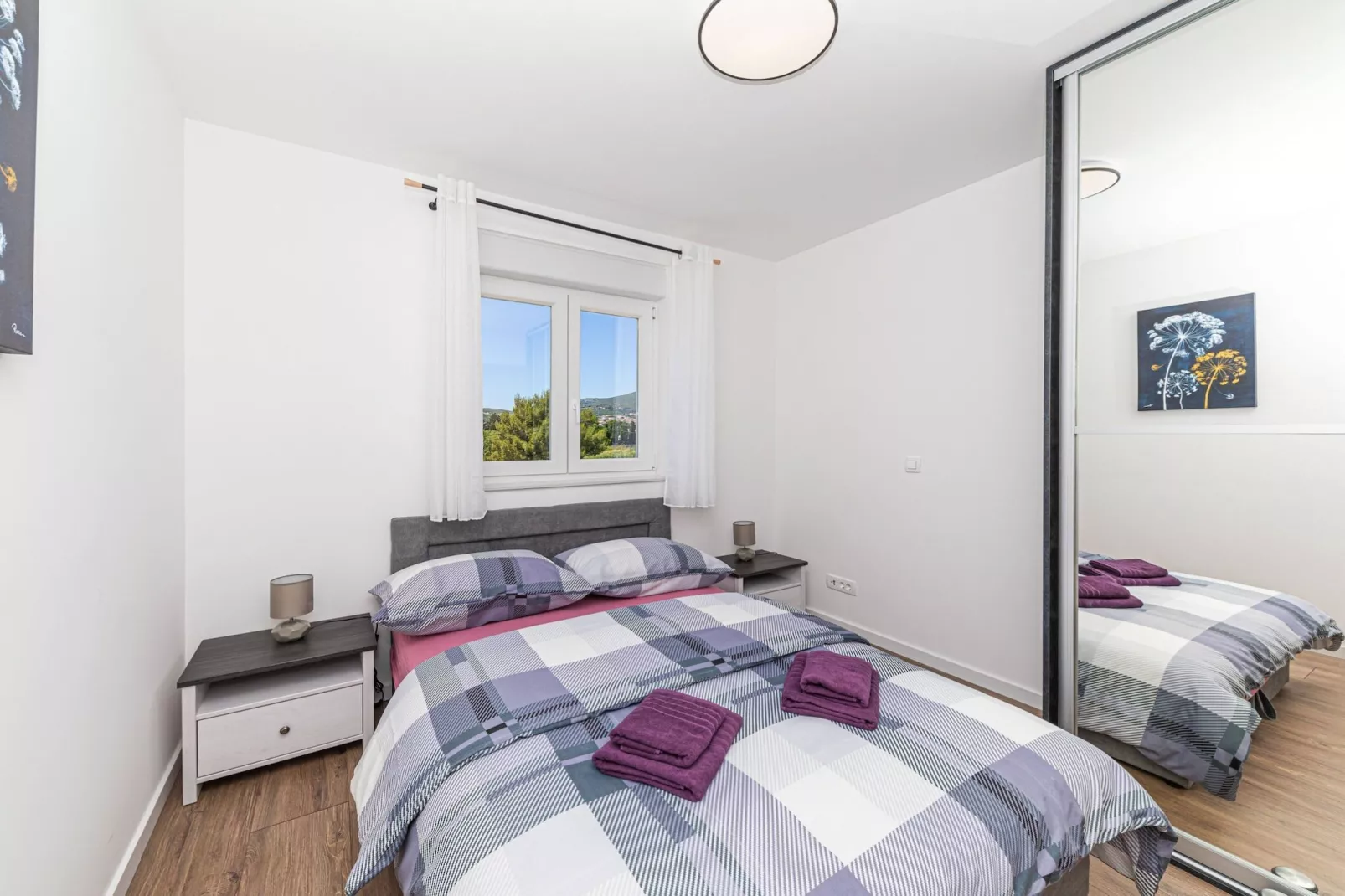 Elegant Kastel Novi Apartment with Sea View Balcony - Two Bedroom Apartment with Sea View and Balcony
