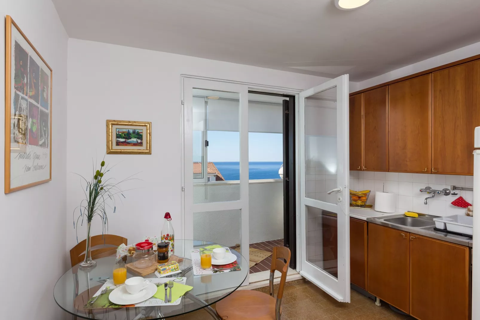 Apartment Nana-One Bedroom Apartment with Loggia and Sea View-Kitchen