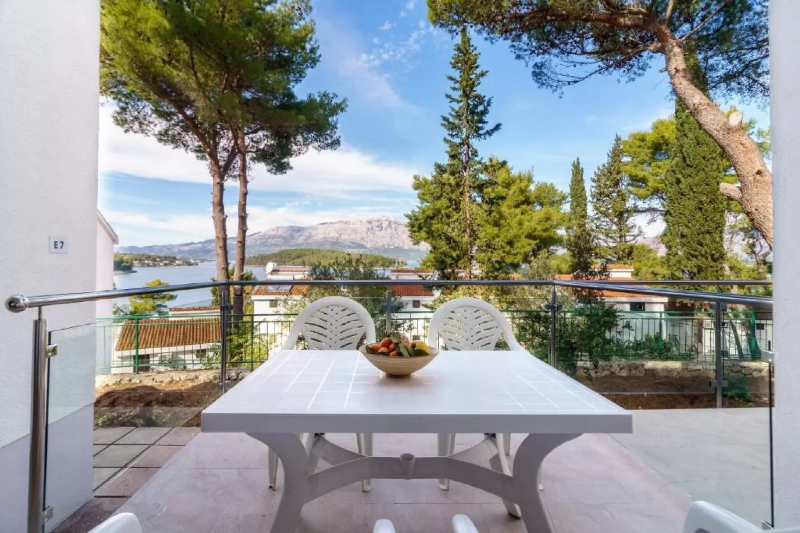 Lumbarda Resort Apartments - Comfort One Bedroom Apartment  C4-Wohnzimmer