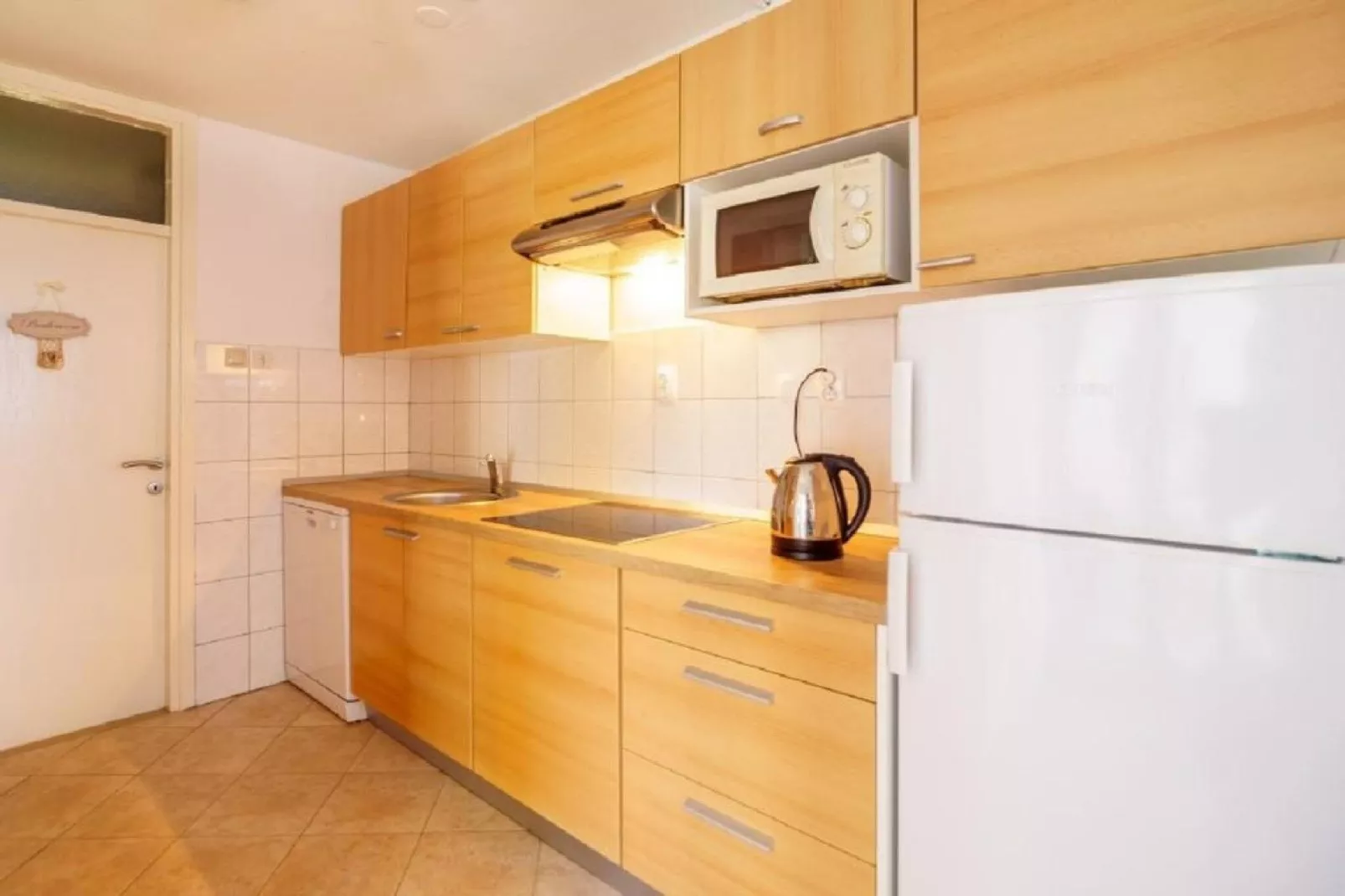 Lumbarda Resort Apartments - Superior One bedroom Apartment  E4-Cuisine