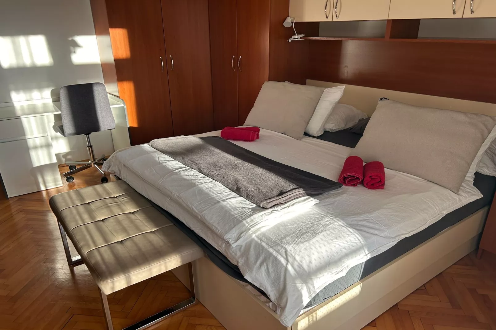 Villa Julia - Two Bedroom Apartment 6-Bedroom