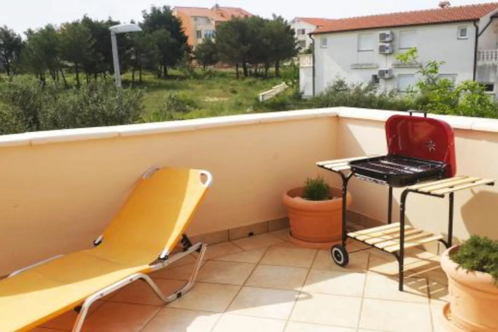 Apartments Dea & Paula - Classic Two Bedroom Apartment with Terrace-Terrace balcony