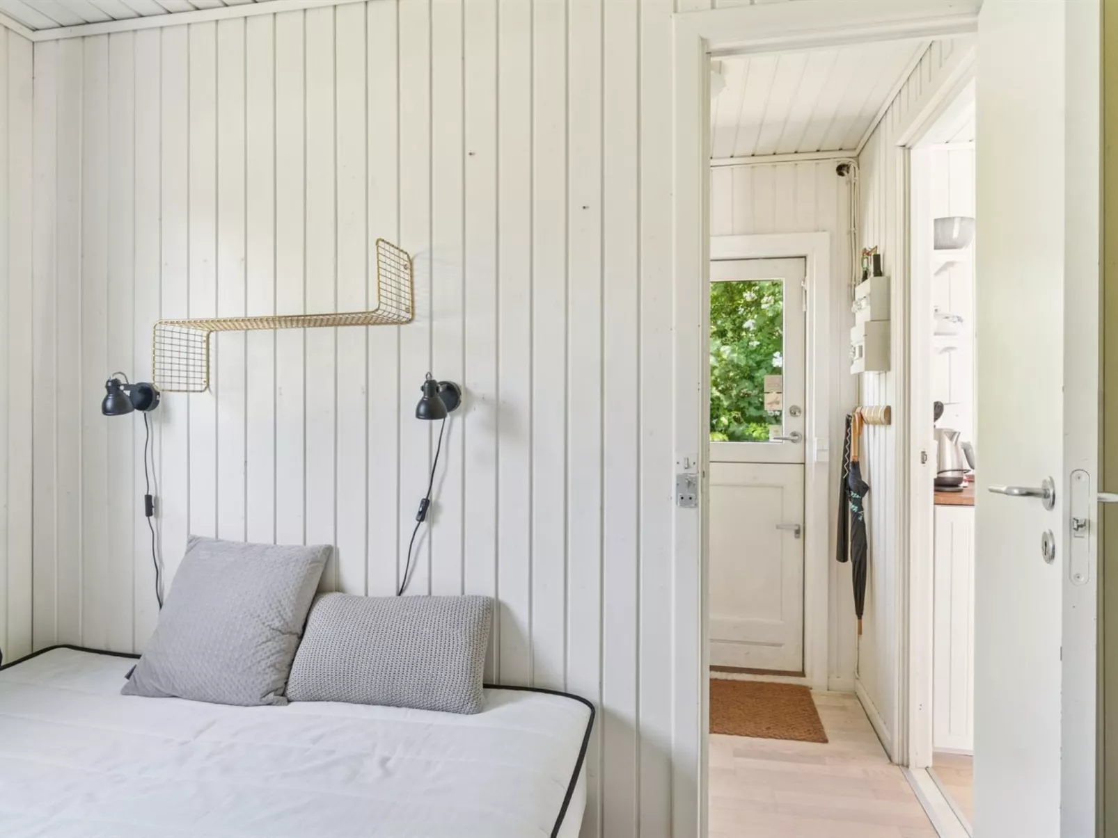 "Holmer" - 2.5km from the sea-Dedans