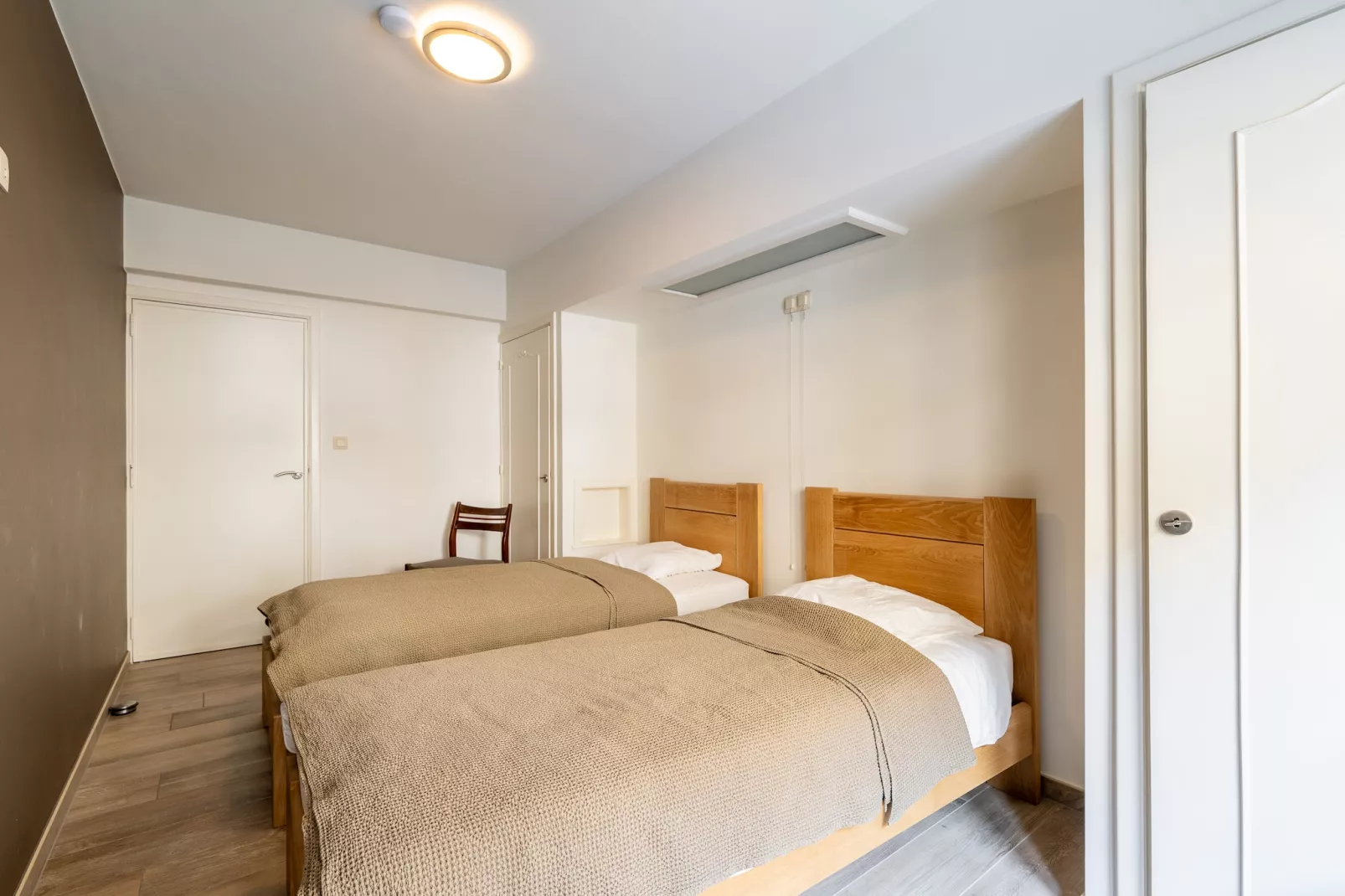 EXCELSIOR 5C-Bedroom