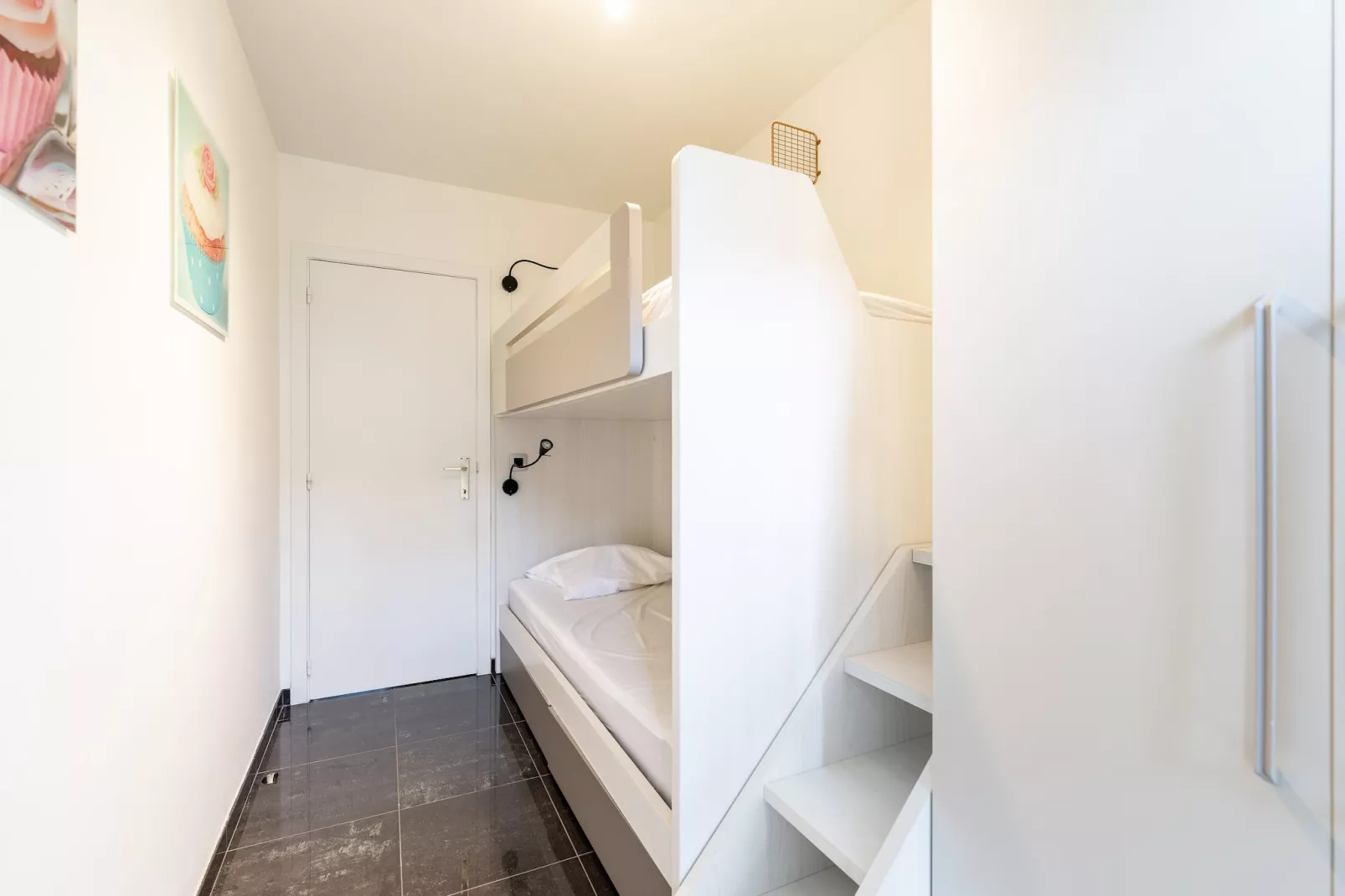 LECOMTE 6A-Bedroom
