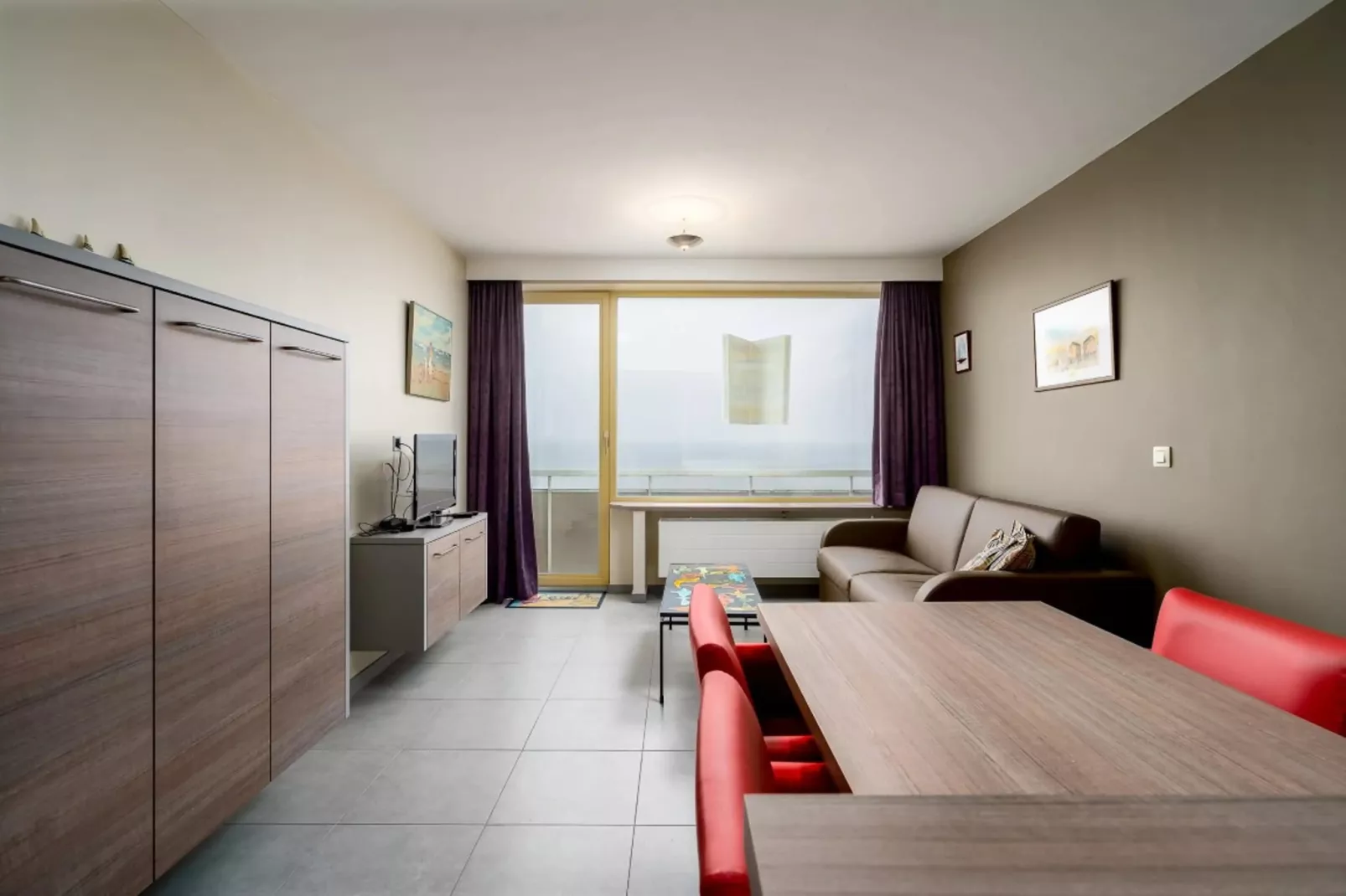 ASTORIA 83G-Living room