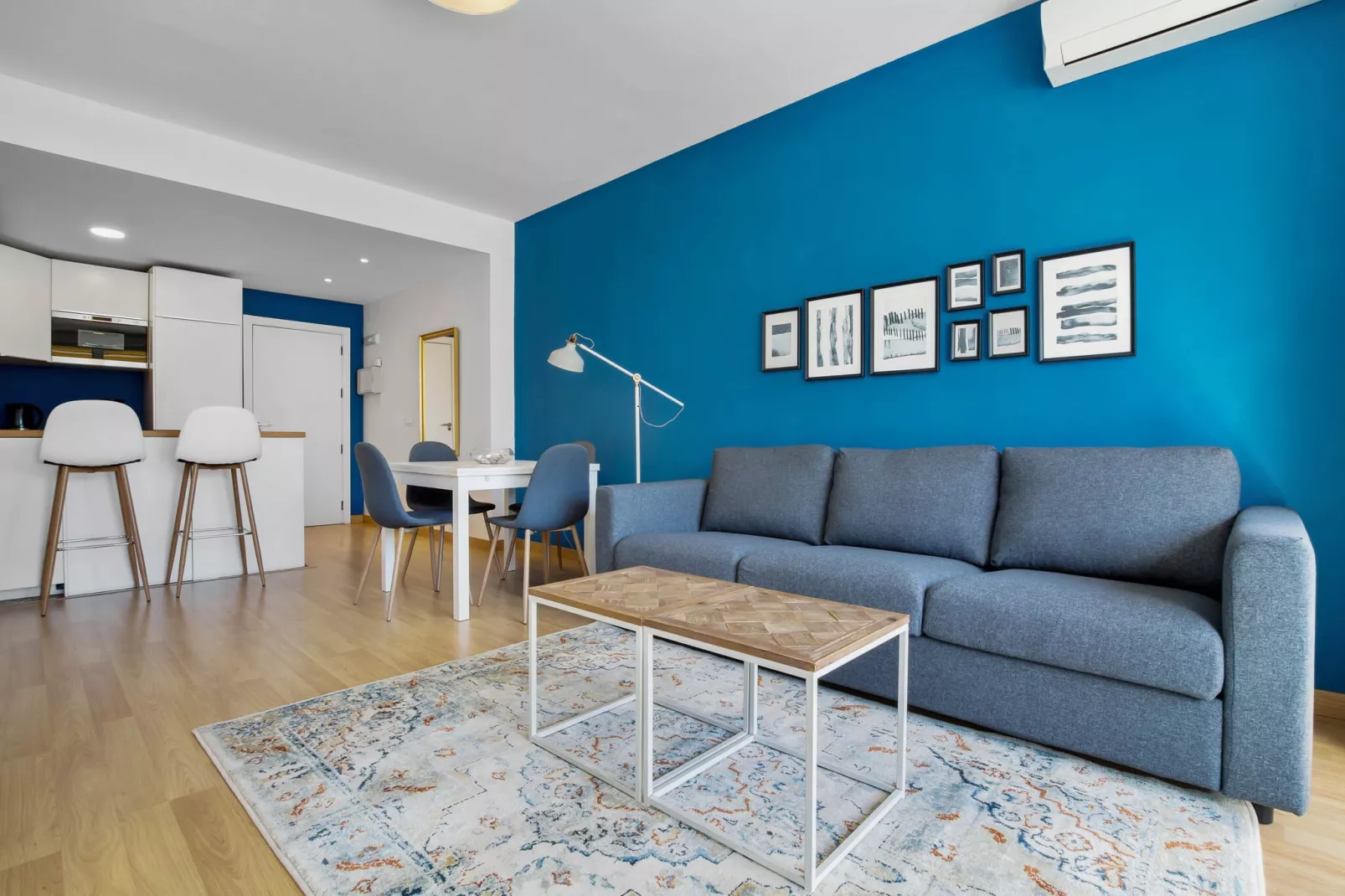 101 Santa Clara-Wohnzimmer